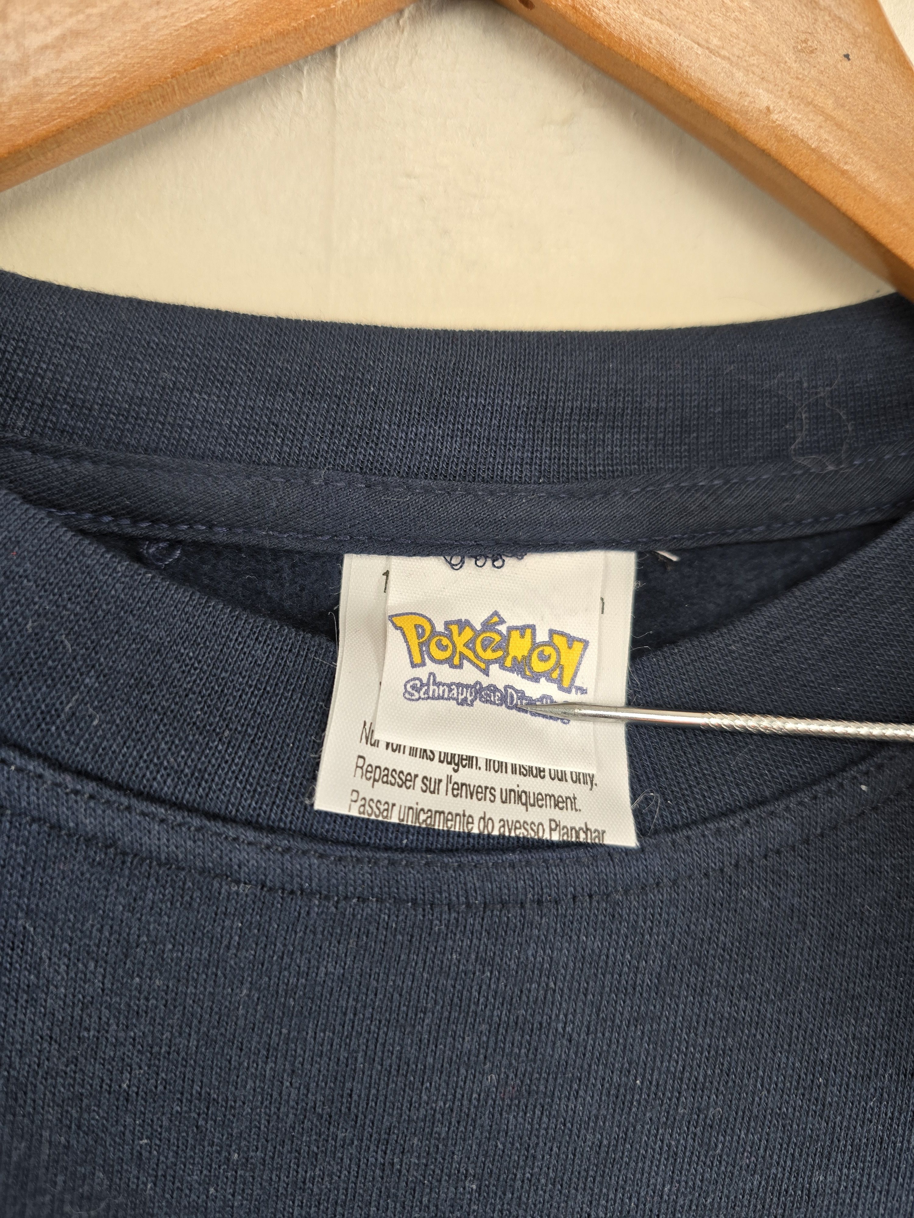 Anime × Pokemon × Vintage 2000 Pokémon Meowth Crewneck M 20" 26.5" Size US M / EU 48-50 / 2 - 4 Thumbnail