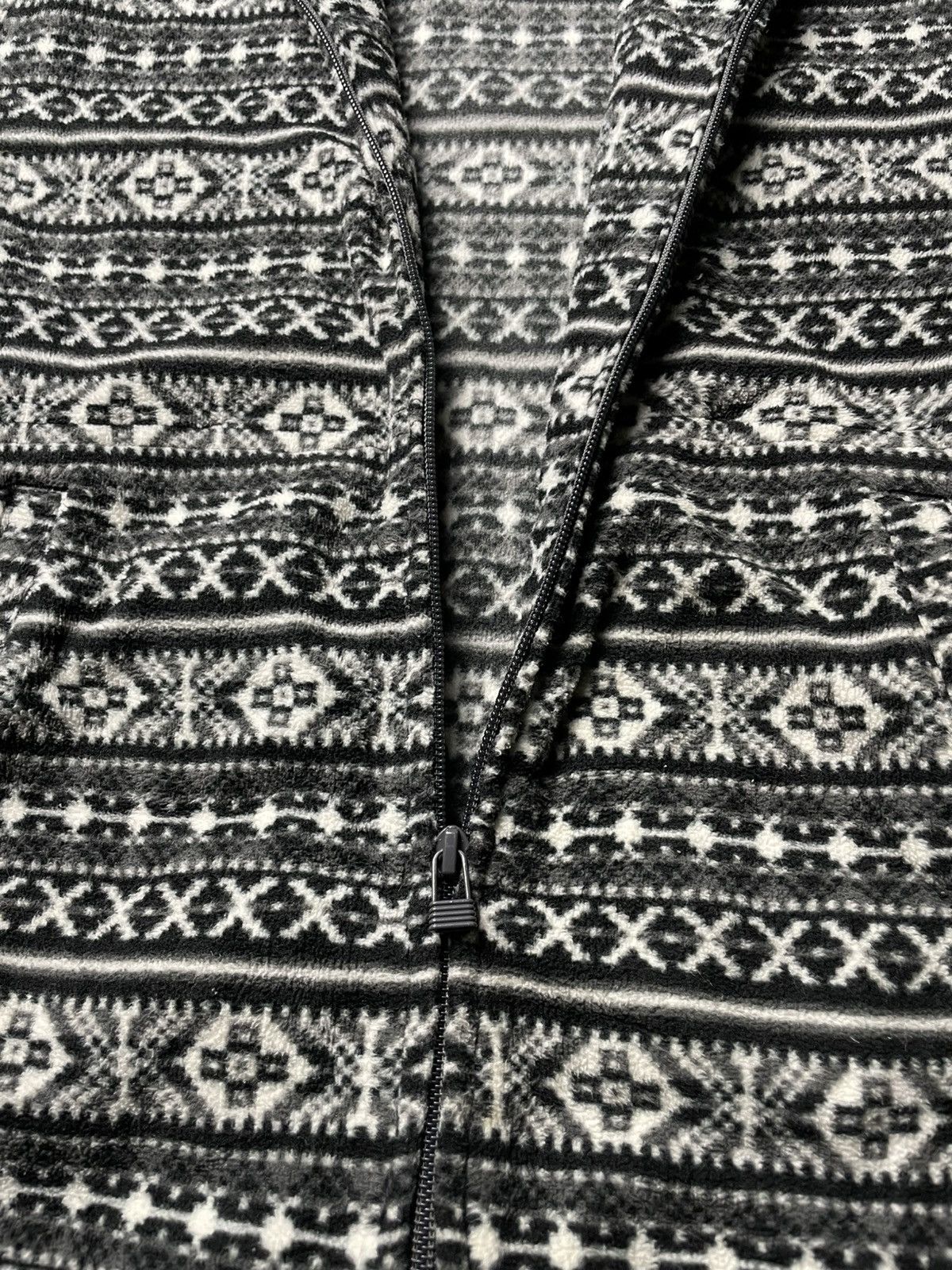 If Six Was Nine × Japanese Brand 🚀Topvalu Japanese Neck Nordic Pattern Fleece Jacket Size US M / EU 48-50 / 2 - 6 Thumbnail