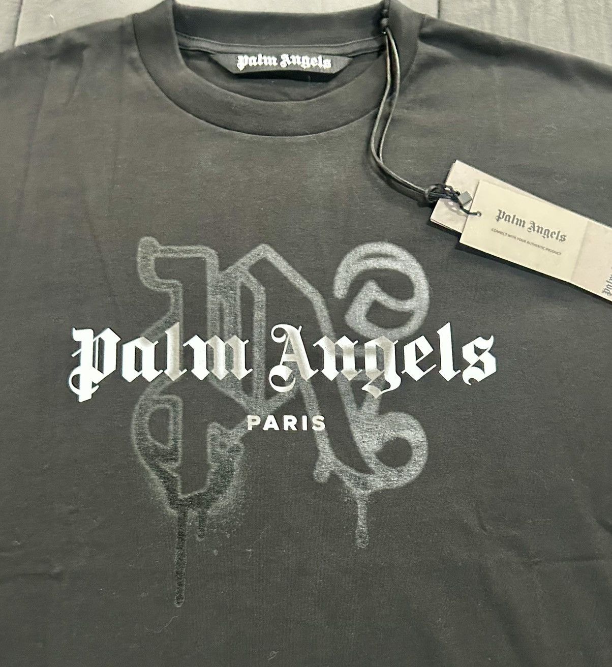 Palm Angels Palm Angels - Paris Monogram Spray Tee – Black Size “Medium” Size US M / EU 48-50 / 2 - 2 Thumbnail