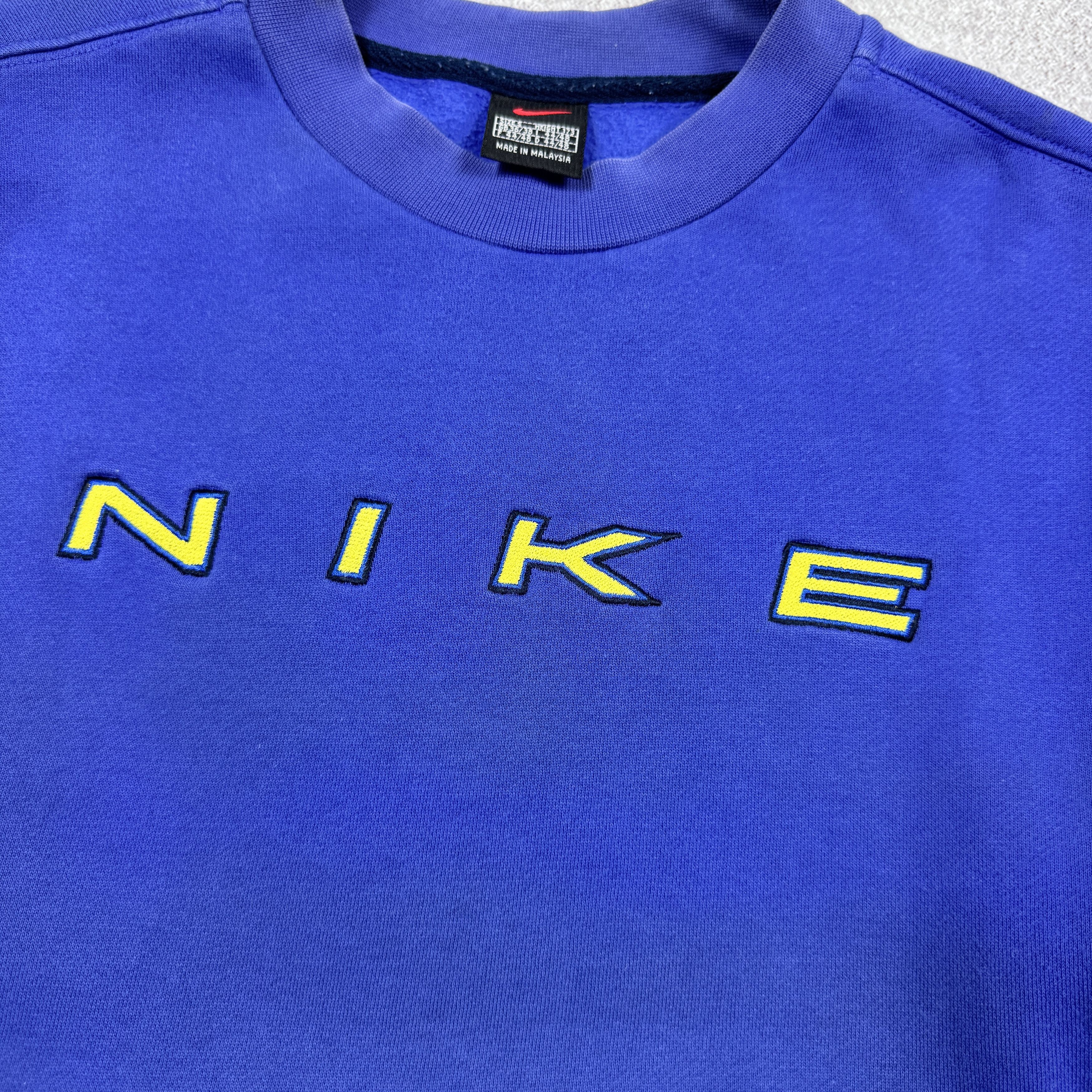 Nike Vintage Nike Big Logo 90s Blue Cotton Sweatshirt Size S-M Size US S / EU 44-46 / 1 - 4 Thumbnail