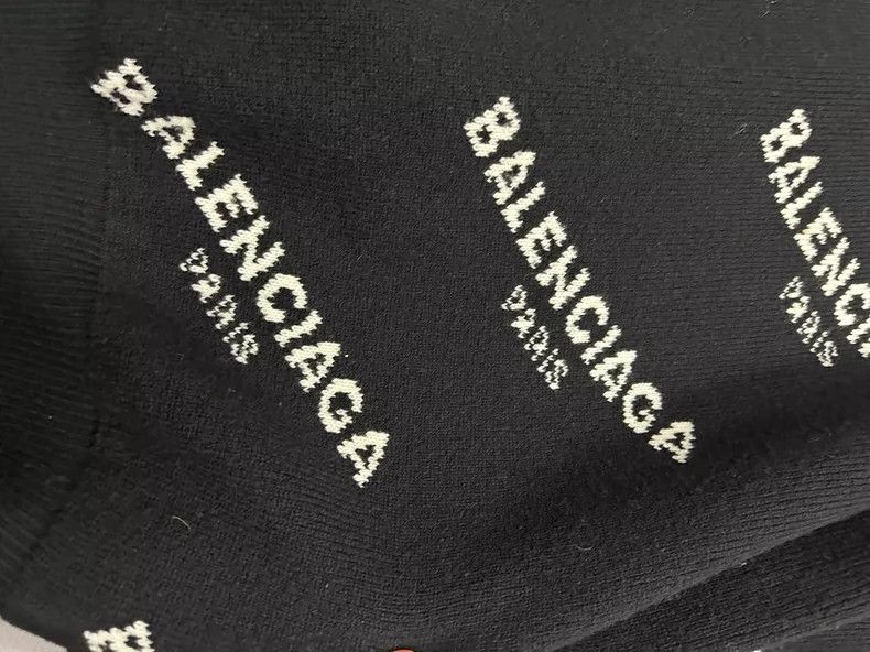 Balenciaga Balenciaga Paris Full Print Bulletproof Sweater, Size L Size US L / EU 52-54 / 3 - 2 Thumbnail