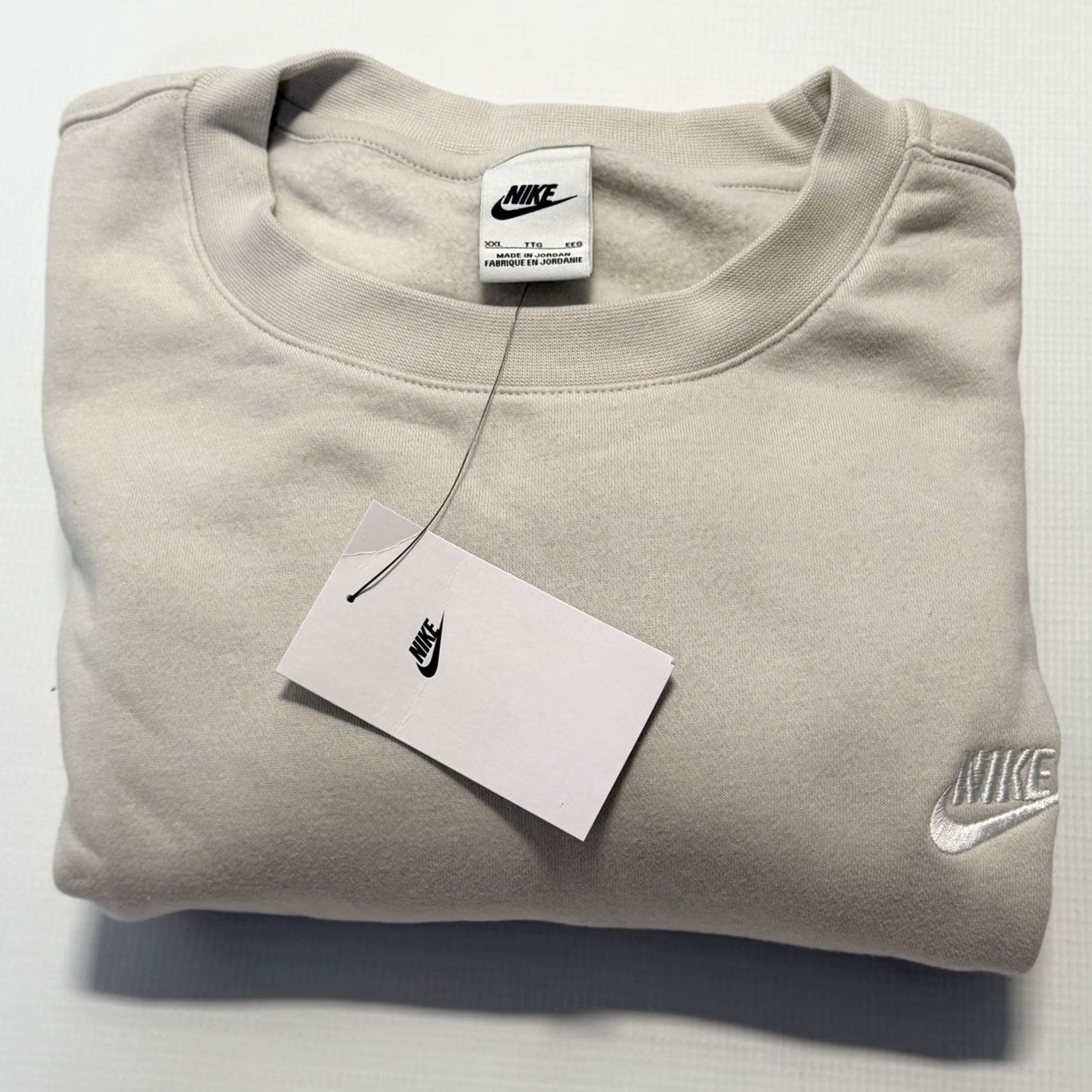 Nike Nike Club Fleece Sweatshirt Men's XXL Beige Crew Neck Long Sleeve Logo 2XL Regular Cotton BV2662 072 Size US XXL / EU 58 / 5 - 6 Thumbnail