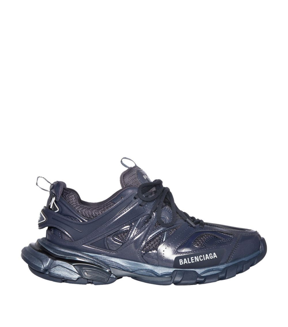 o1la1rc1a1023 Track Sneaker Metallic in Grey
