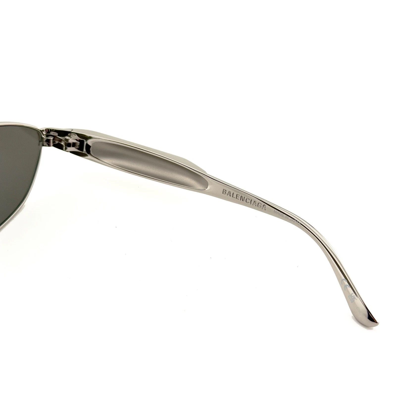 Balenciaga BALENCIAGA 0356 Silver Mirror 004 Fashion Sunglasses BB0356S Size ONE SIZE - 7 Thumbnail