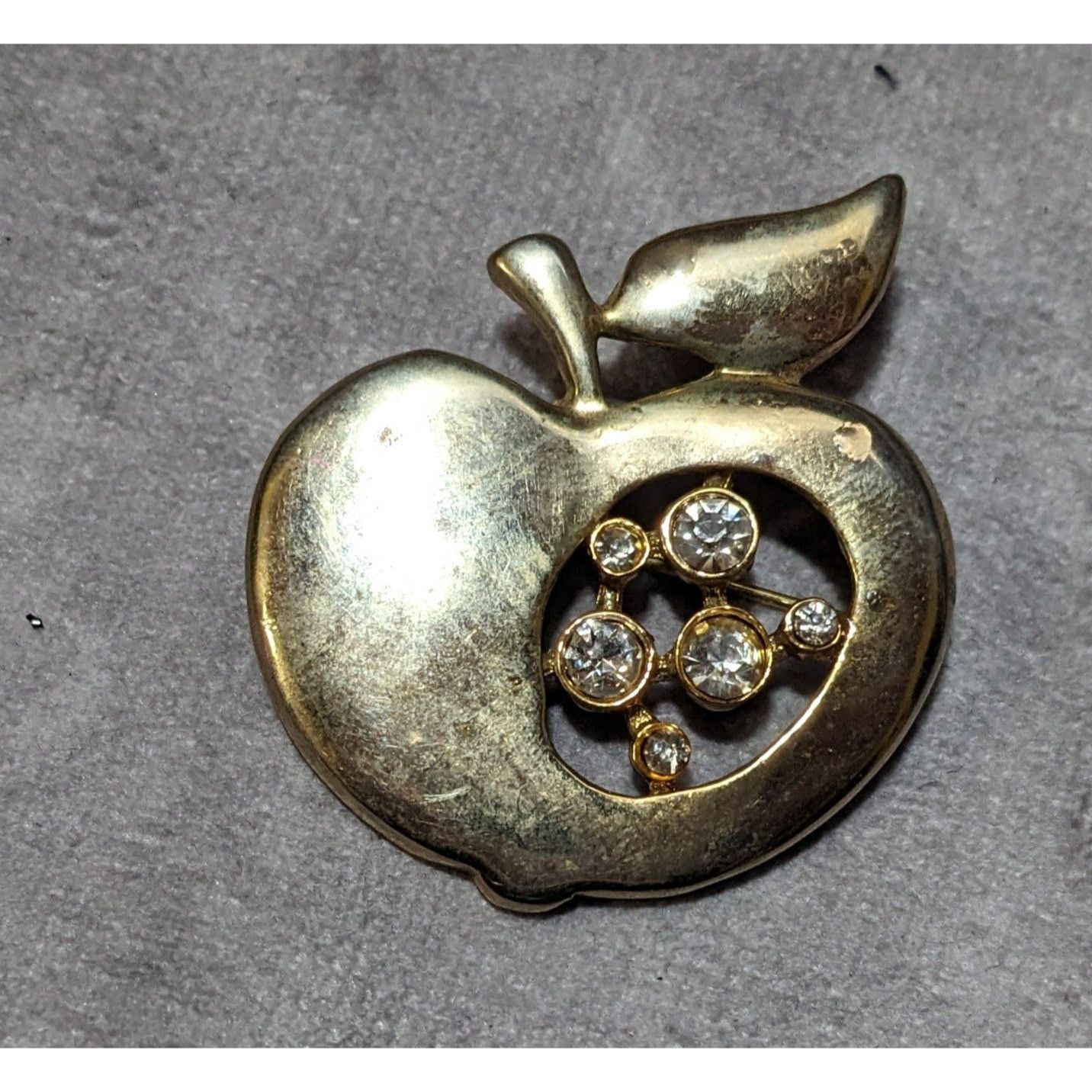 Other Vintage Gold Tone Apple Rhinestone Accented Brooch Size ONE SIZE - 3 Thumbnail