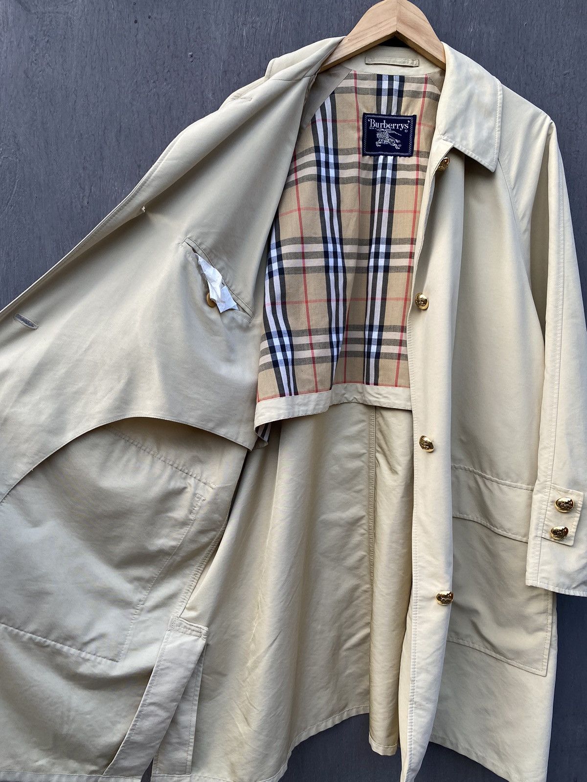 Burberry Burberrys Vintage wmns trench beige coat jacket size 42 Size M / US 6-8 / IT 42-44 - 8 Thumbnail