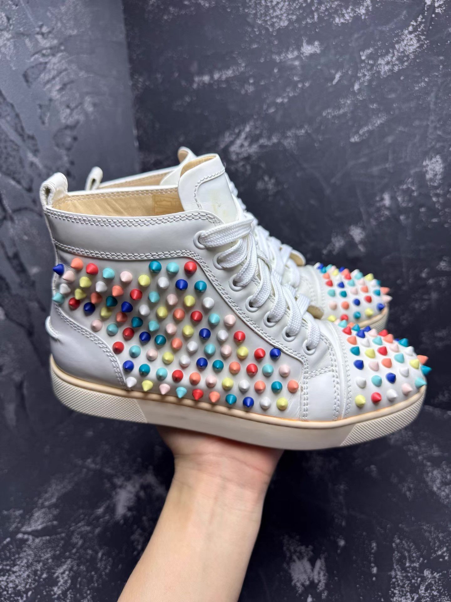 Christian Louboutin Christian Louboutin White High-Top Studs & Red Sole Q10 Size US 6.5 / IT 36.5 - 3 Thumbnail