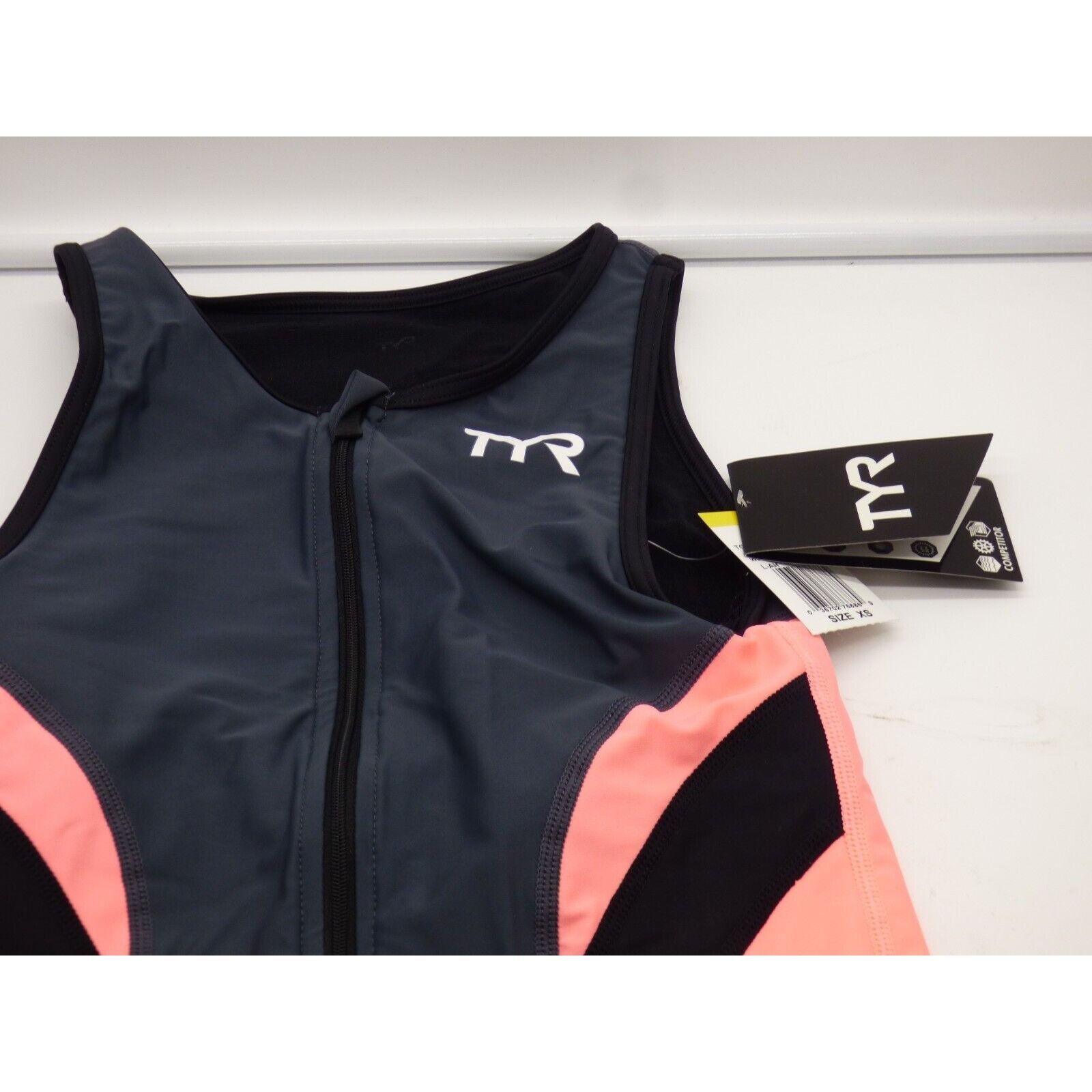 Other TYR WOMEN'S COMPETITOR SINGLET, GRAY/CORAL, Size XS Size XS / US 0-2 / IT 36-38 - 12 Thumbnail