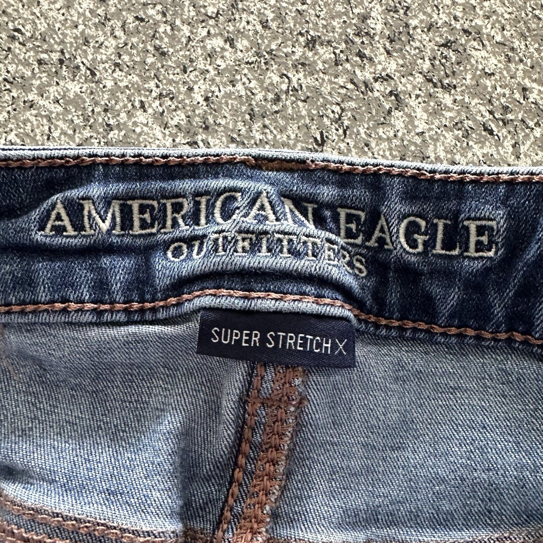 American Eagle Outfitters American Eagle Outfitters Jegging Jeans Womens 4 Long 27x30 Distressed Stretch Blue 60% Cotton Size 27" / US 4 / IT 40 - 3 Thumbnail