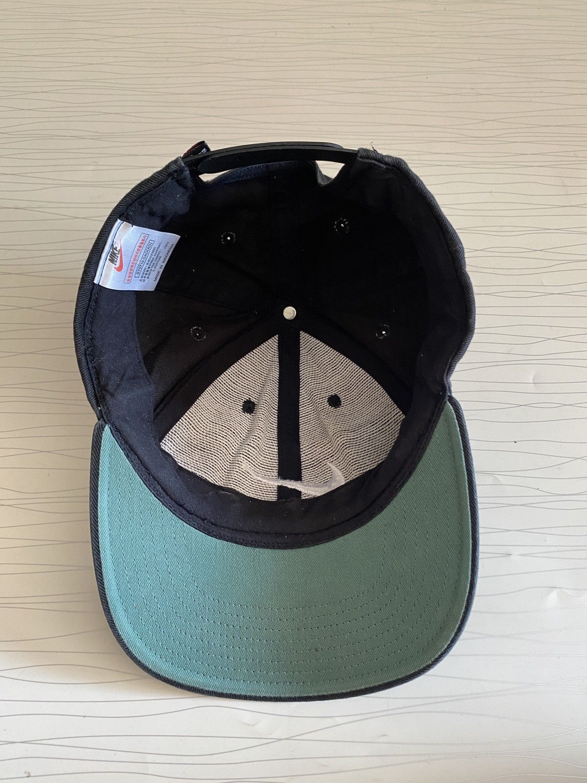 Nike VERY RARE NIKE CAP BIG LOGO SWOOSH Y2K 90s HYPE RETRO Size ONE SIZE - 8 Thumbnail
