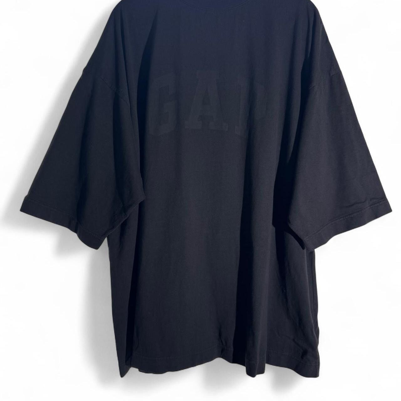 Balenciaga × Gap × Yeezy Yeezy Gap Balenciaga Dove 3/4 Tee Black Size US S / EU 44-46 / 1 - 4 Thumbnail