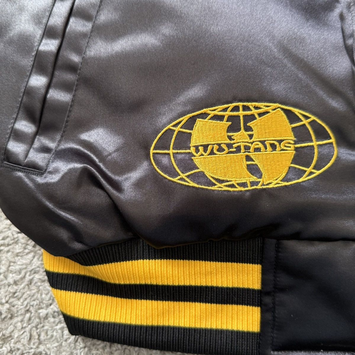 Wu-Tang Clan 🔴Wu-Tang Jacket Size Medium Tiger Big Logo WuTang Final Size US M / EU 48-50 / 2 - 8 Thumbnail