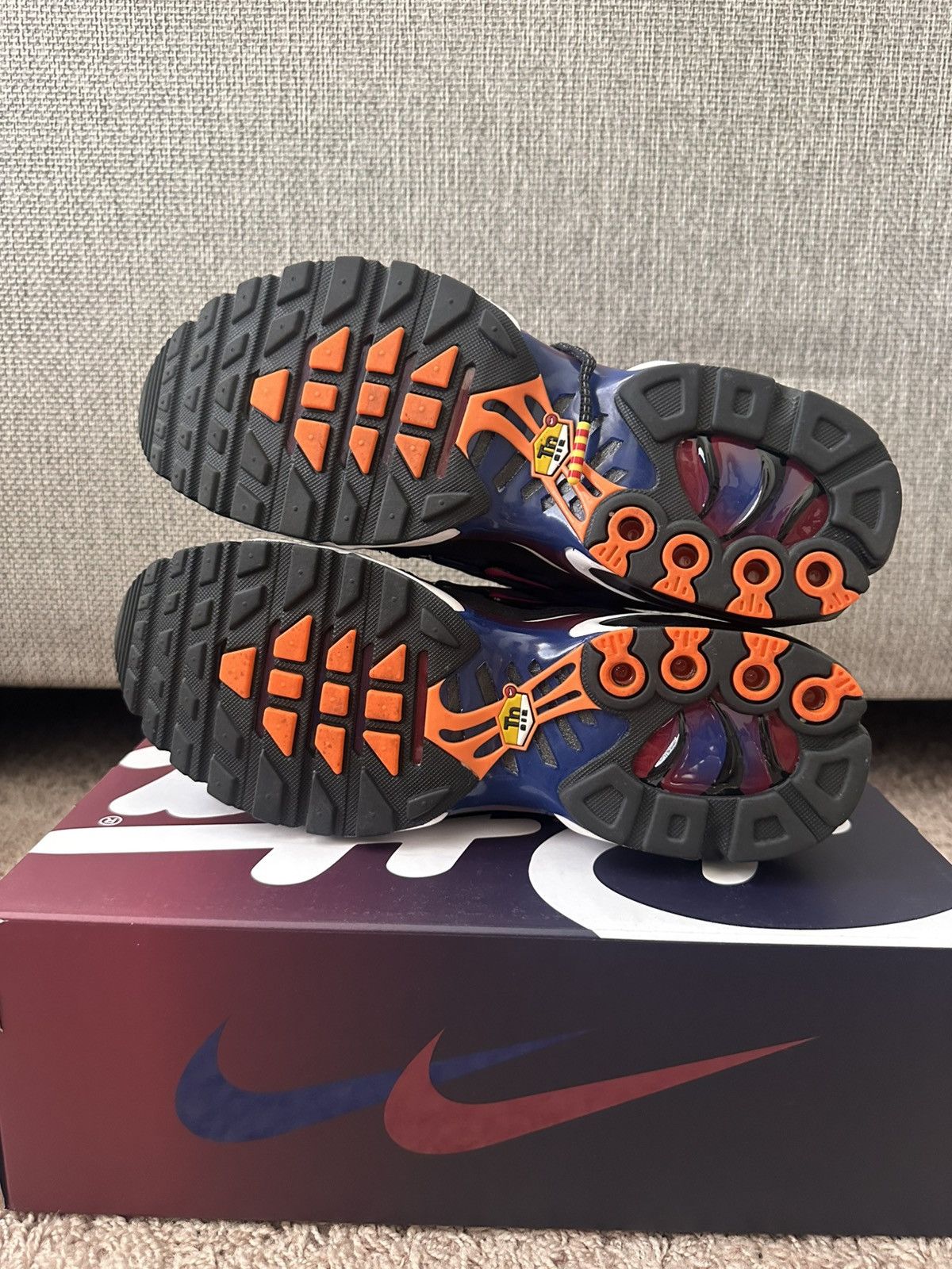Nike × Patta Nike Air Max Plus Barcelona Size US 8 / EU 41 - 6 Thumbnail