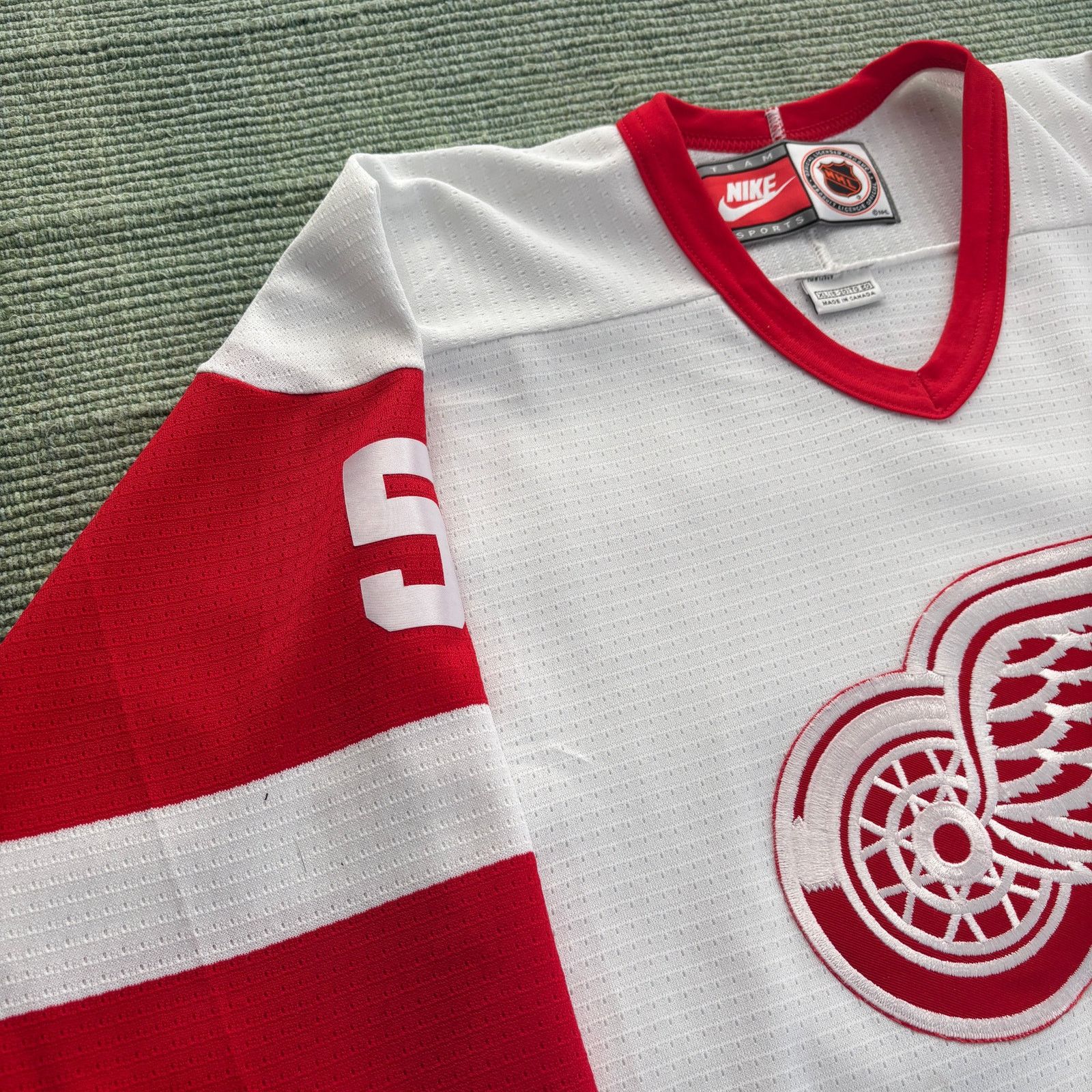 NHL × Nike × Vintage Vtg Nike Nicklas Lidström Detroit Red Wings Autograph Jersey Size US M / EU 48-50 / 2 - 3 Thumbnail