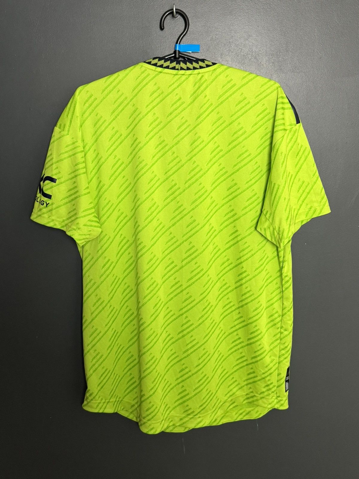 Adidas HEAT.RDY Manchester United 22/23 Third Football Jersey Shirt Size US L / EU 52-54 / 3 - 2 Thumbnail