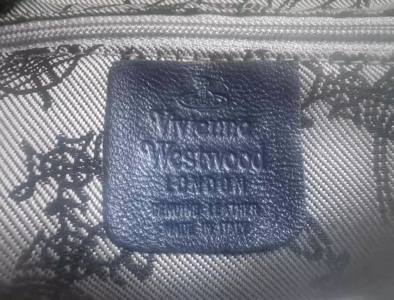 Vivienne Westwood Vivienne Westwood size os Black leather dumplings Size ONE SIZE - 3 Thumbnail