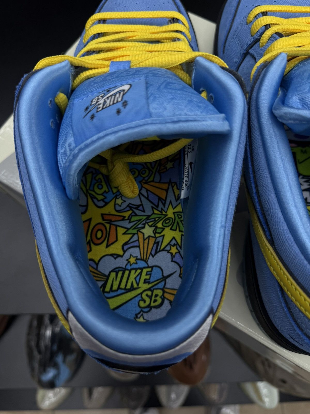 Nike Nike SB Dunk “Powerpuff Girls Bubbles Size 10.5 (FZ8320-400) Size US 10.5 / EU 43-44 - 14 Thumbnail