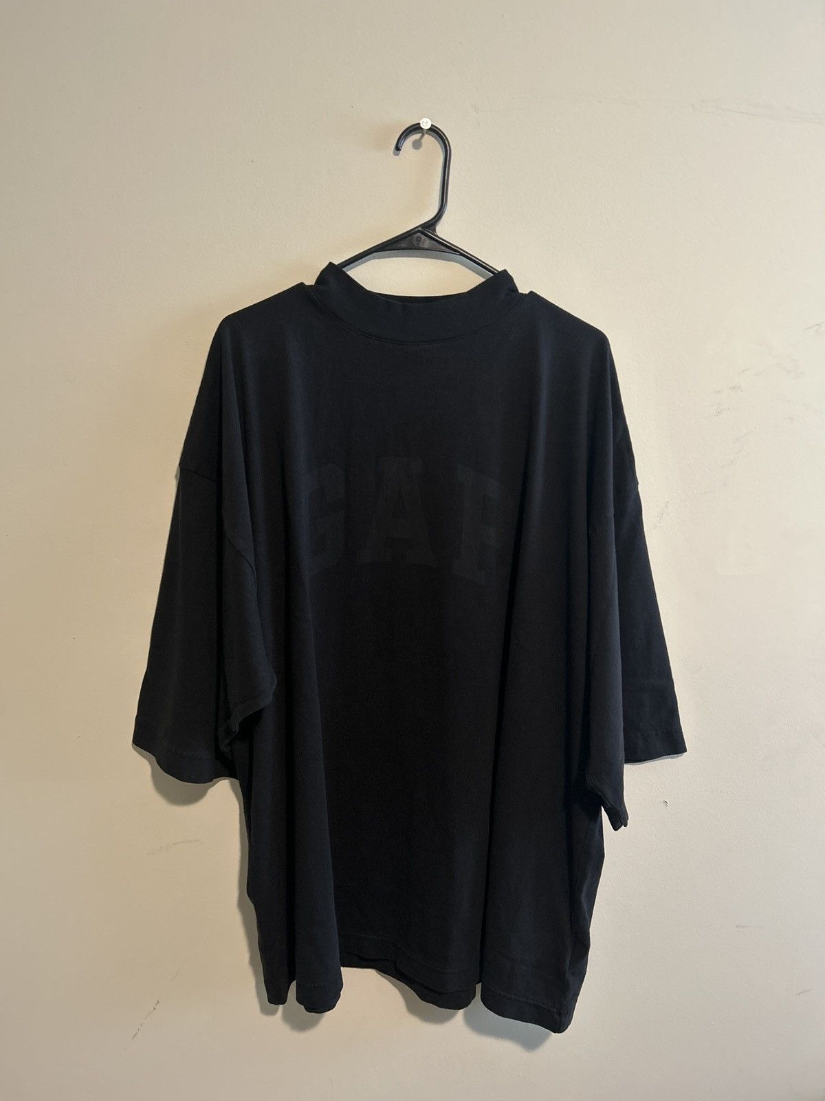 Balenciaga Balenciaga Unity 3/4 Sleeve T-shirt Black | Grailed