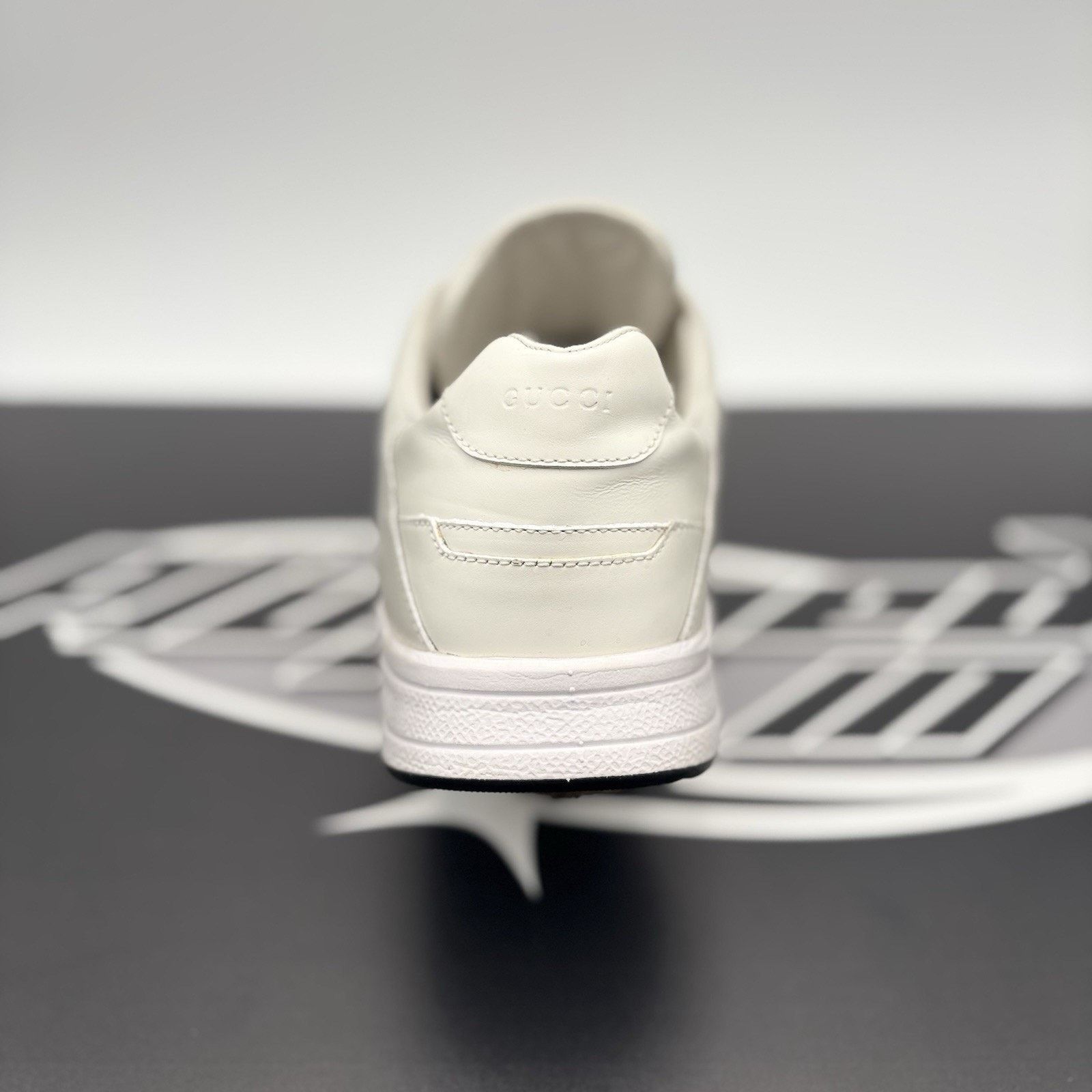 Gucci Gucci Leather Low Top ' White ' | GOOD CONDITION! Size US 6.5 / EU 39-40 - 12 Thumbnail