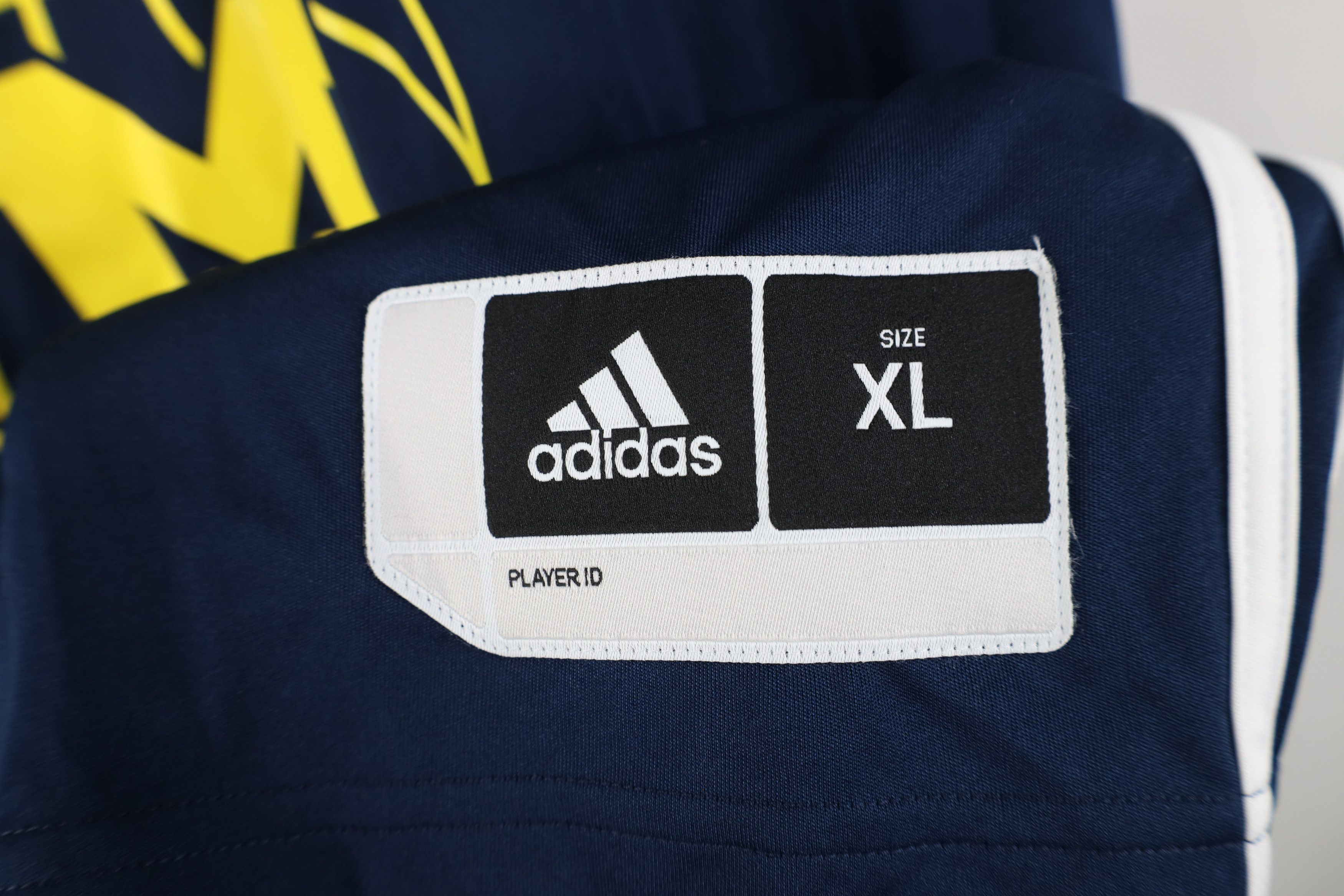 Adidas New Adidas Reversible University of Michigan Jersey Size US XL / EU 56 / 4 - 6 Thumbnail