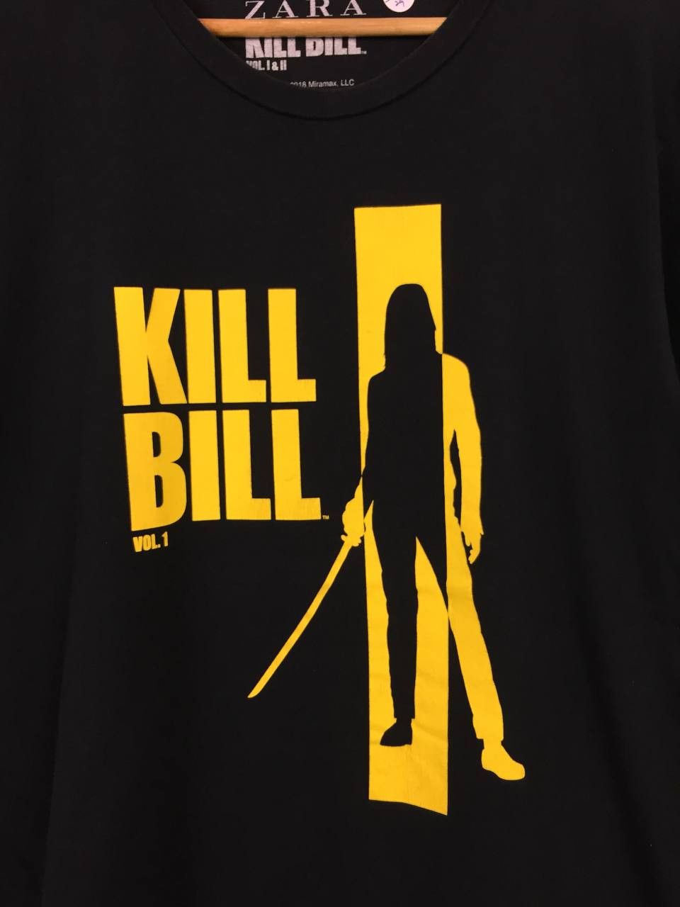 Vintage Zara X Kill Bill Vol 1 Quentin Tarantino Movie Tee Size US XL / EU 56 / 4 - 3 Thumbnail
