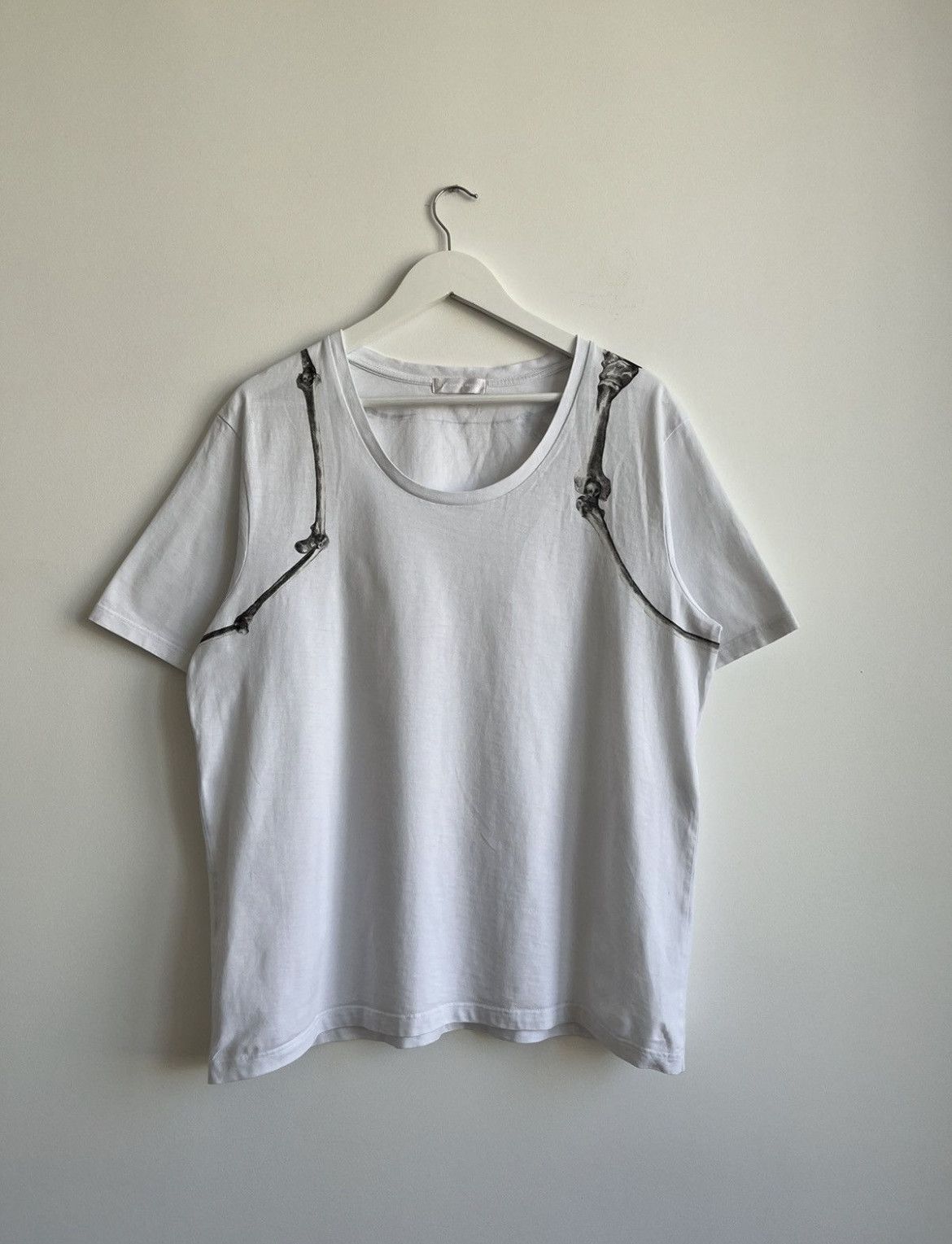 Alexander McQueen Alexander McQueen 2014 Shoulder Bones Tee Size M / US 6-8 / IT 42-44 - 1 Thumbnail