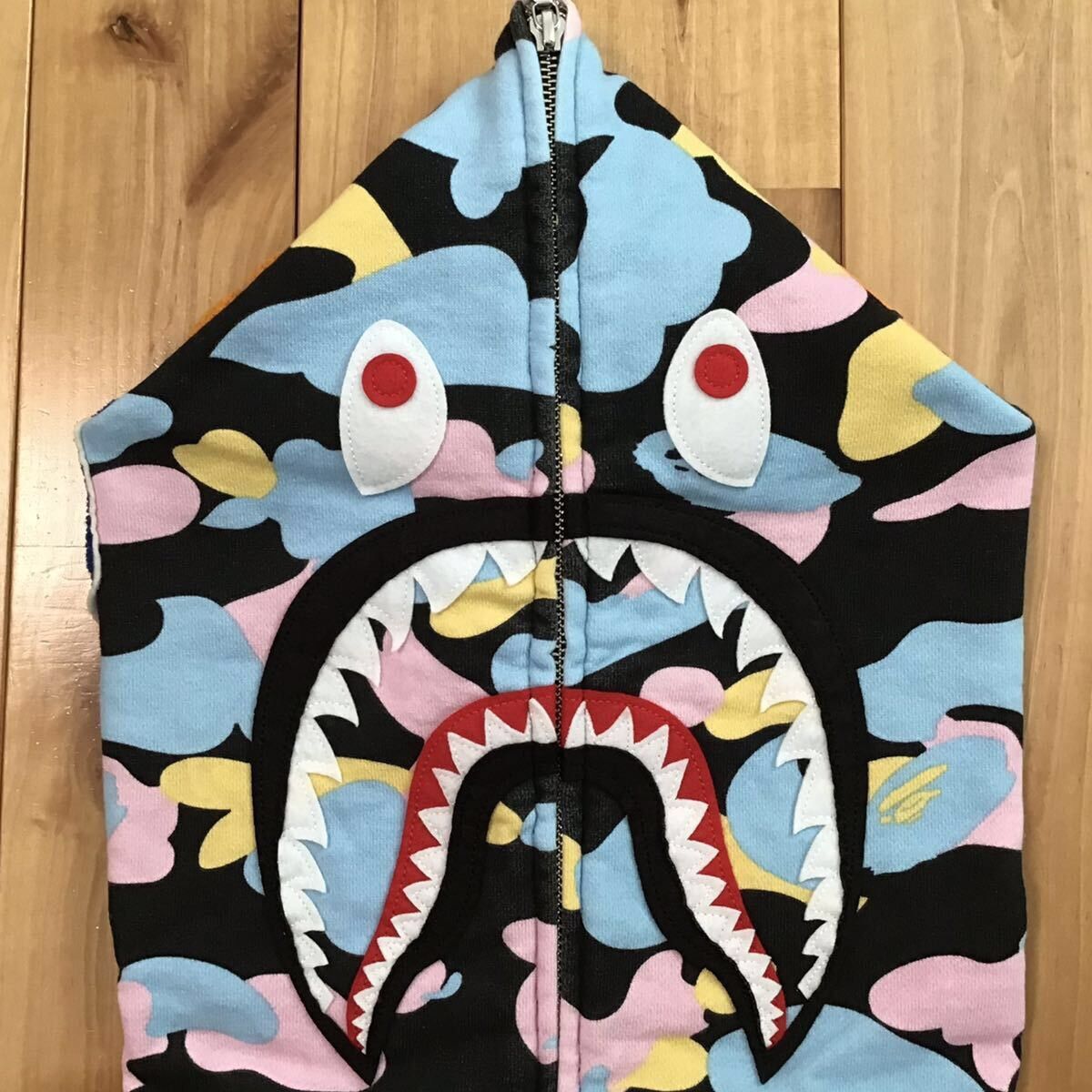 Bape BAPE Multi camo shark full zip hoodie cotton candy camo Size US XL / EU 56 / 4 - 4 Thumbnail