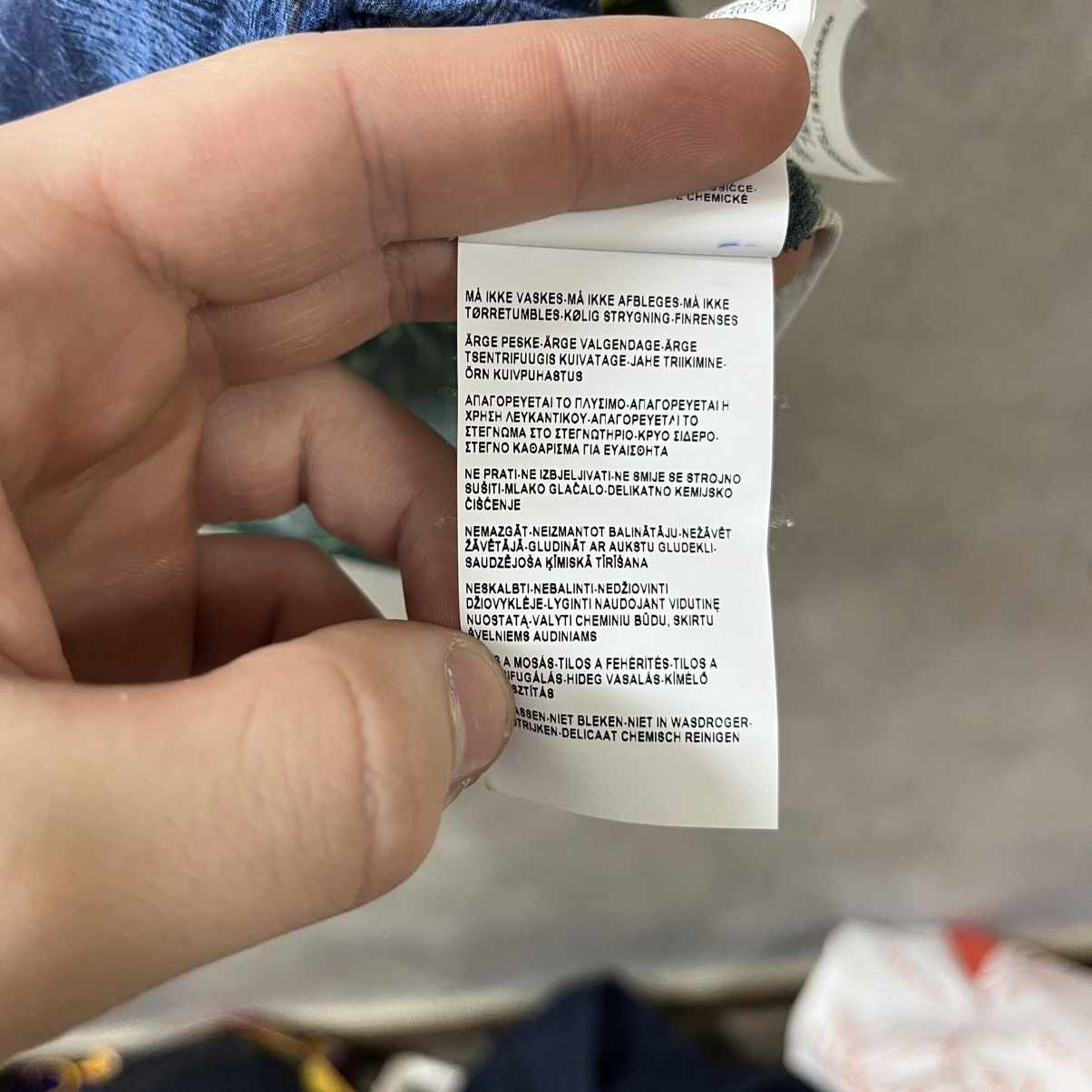 Versace Vintage Versace shirt Size US S / EU 44-46 / 1 - 18 Thumbnail