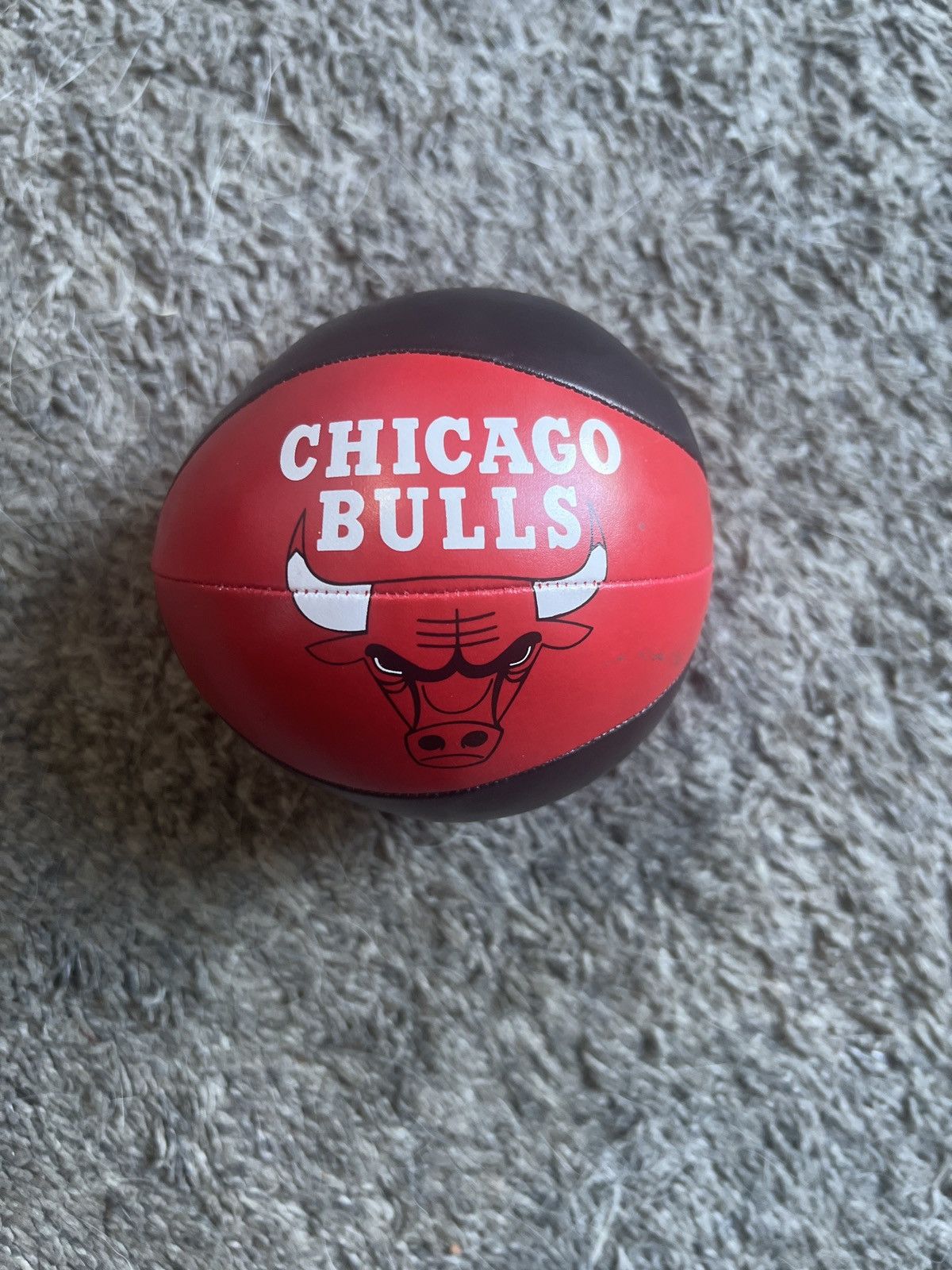 NBA 2009 NBA Chicago Bulls Mini Squishy Basketball Size ONE SIZE - 2 Thumbnail