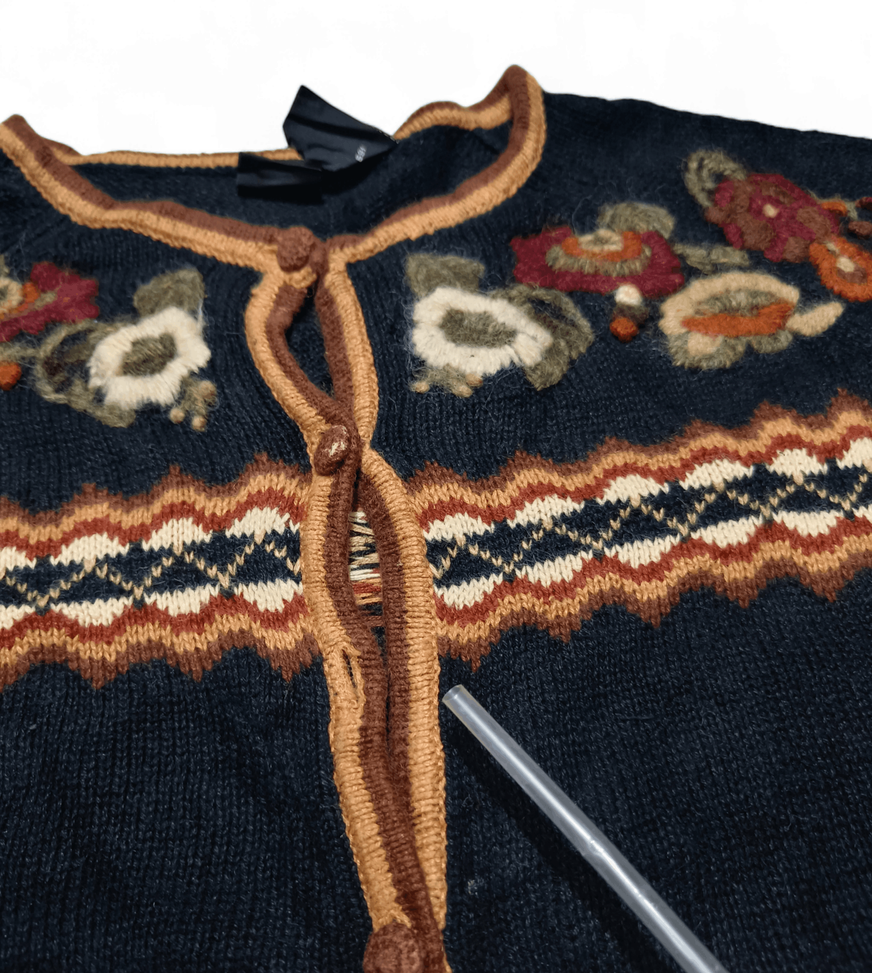 Other Vintage ERIKA Floral Embroidered Motifs Pattern Knit Sweater Size L / US 10 / IT 46 - 9 Thumbnail