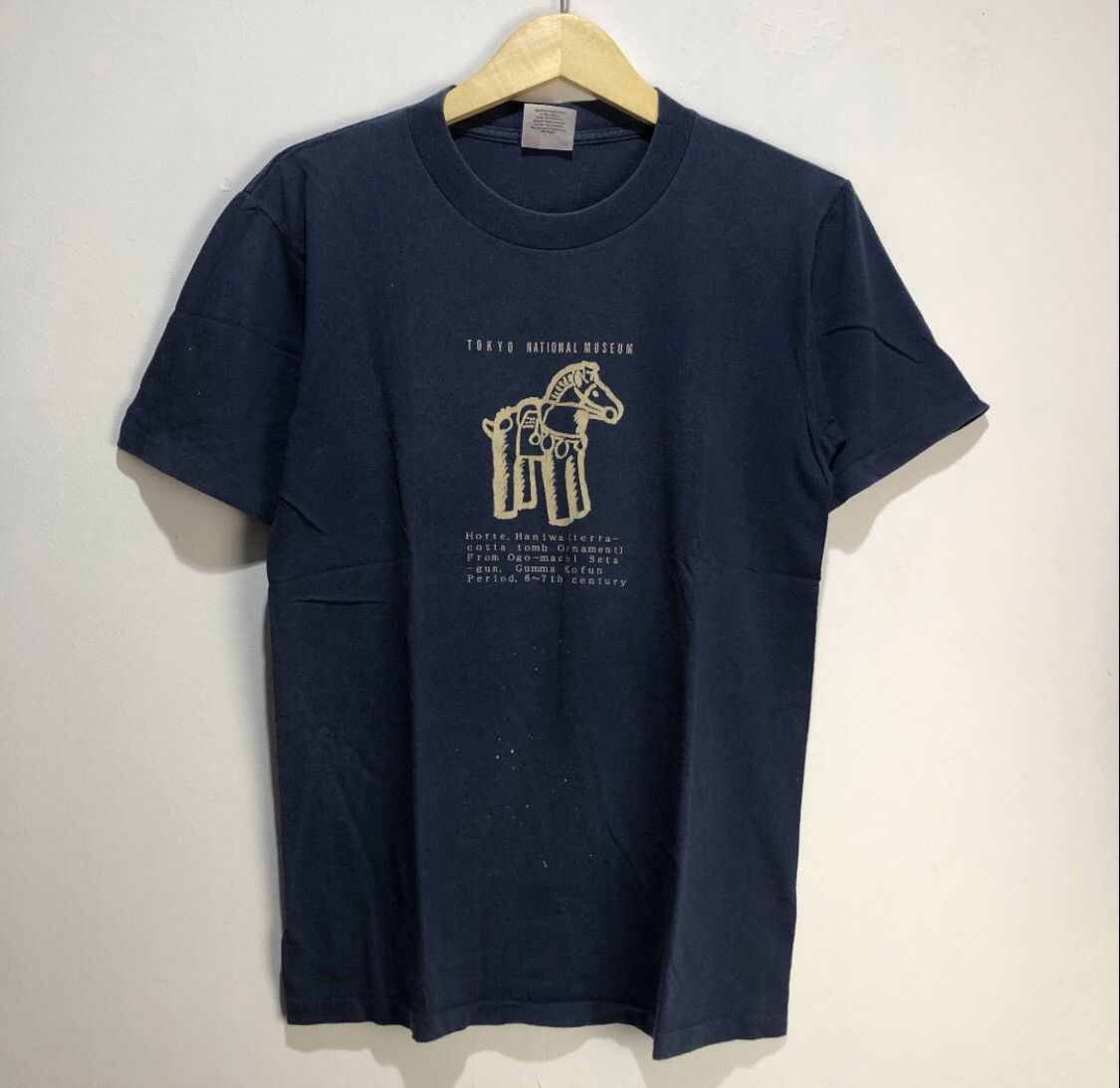 Vintage Vintage Haniwa Horse Tokyo National Museum T-Shirt Size US M / EU 48-50 / 2 - 1 Thumbnail