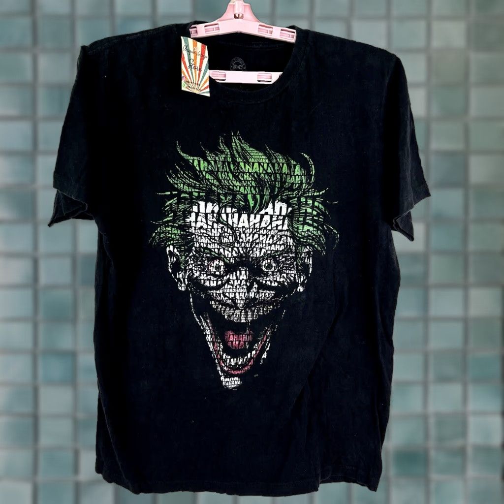 DC Comics VINTAGE DC Shirt Mens L Black Joker Batman Graphic Print 90s Theme Mens Size US L / EU 52-54 / 3 - 1 Thumbnail