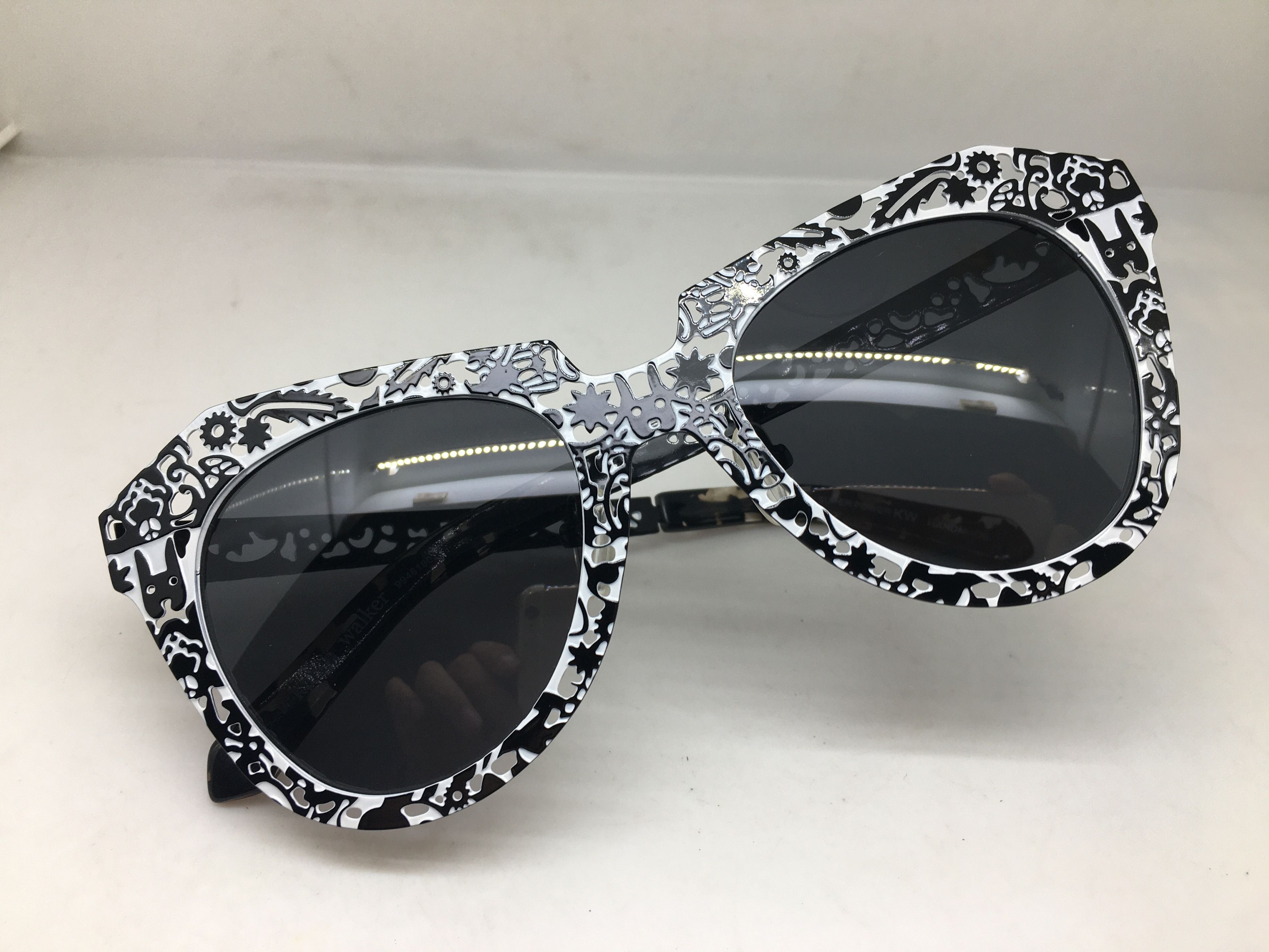 Karen Walker Karen Walker Op Art Black White Cat Eye Sunglasses Frame Size ONE SIZE - 7 Thumbnail