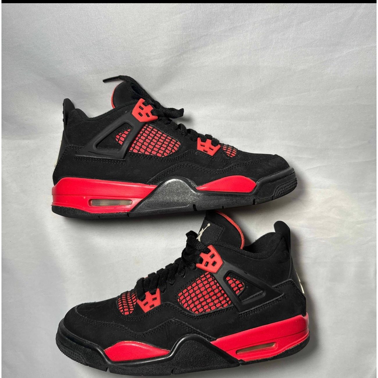 Jordan Brand × Nike Size 5.5 Nike Air Jordan 4 Retro GS Red Thunder Men's Shoes Size US 5.5 / EU 38 - 2 Thumbnail