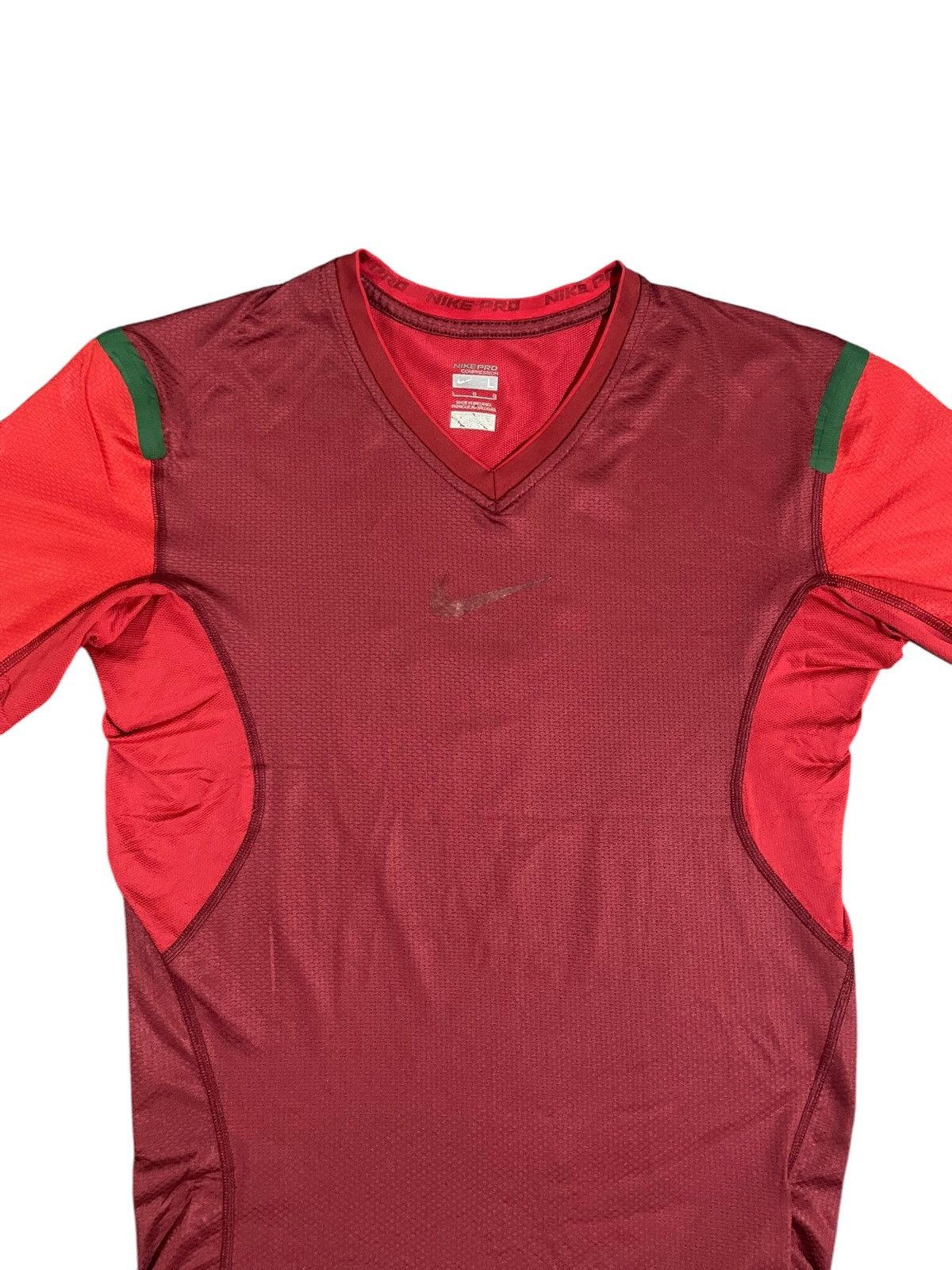 Nike NIKE PRO Portugal Player Issue Compression Training Jersey Size US M / EU 48-50 / 2 - 3 Thumbnail