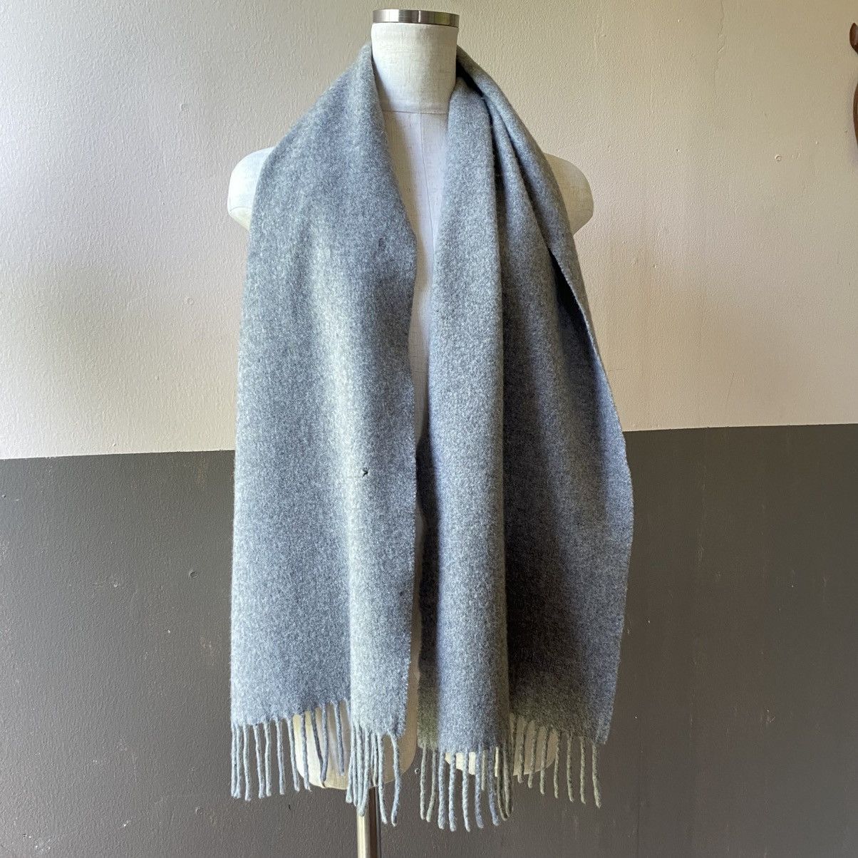 Fendi FENDI 100% Wool Grey Scarf with Brand Embroidery Size ONE SIZE - 5 Thumbnail