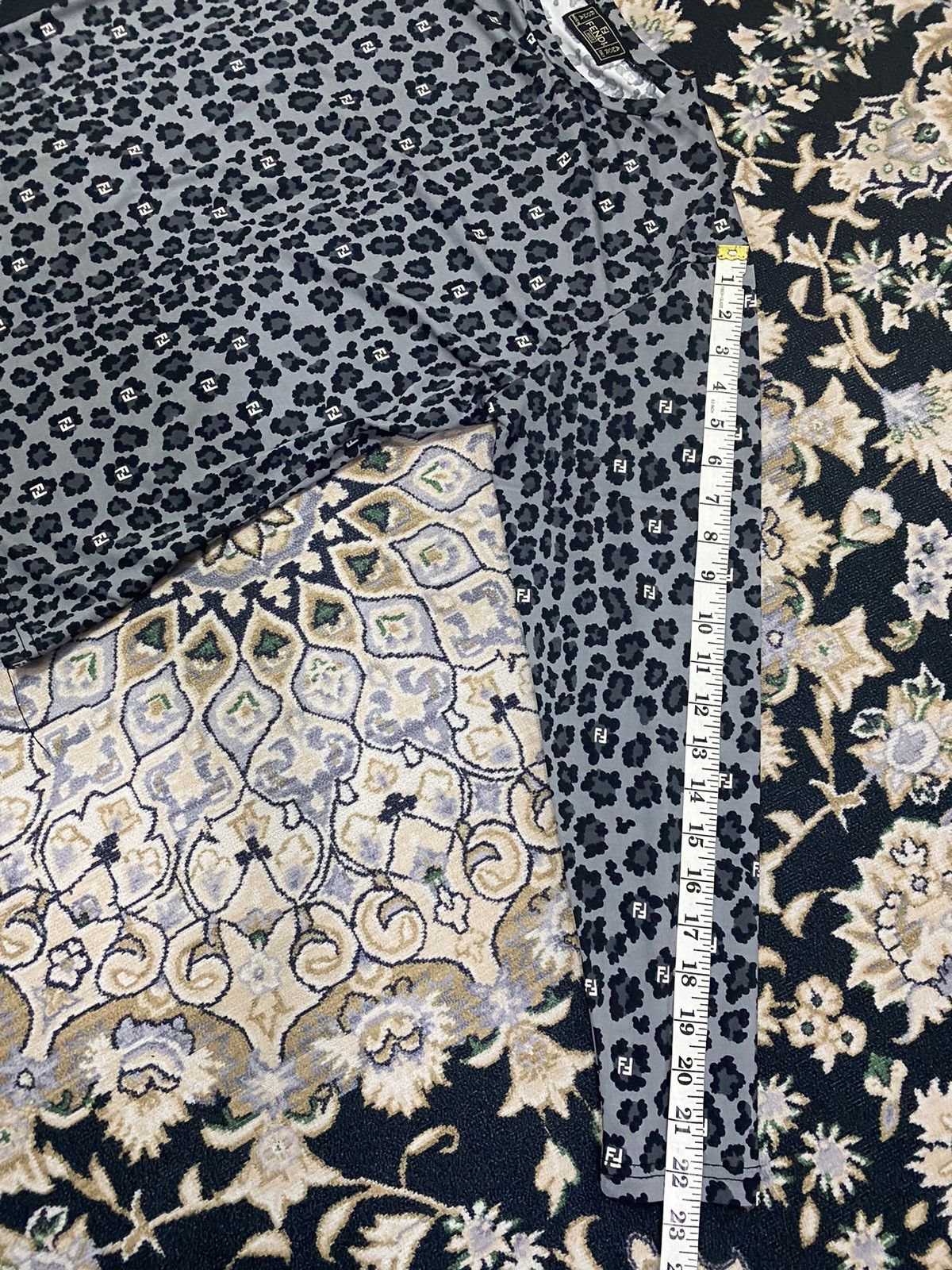 Fendi Vintage Fendi monogram leopard design long sleeves Size M / US 6-8 / IT 42-44 - 12 Thumbnail