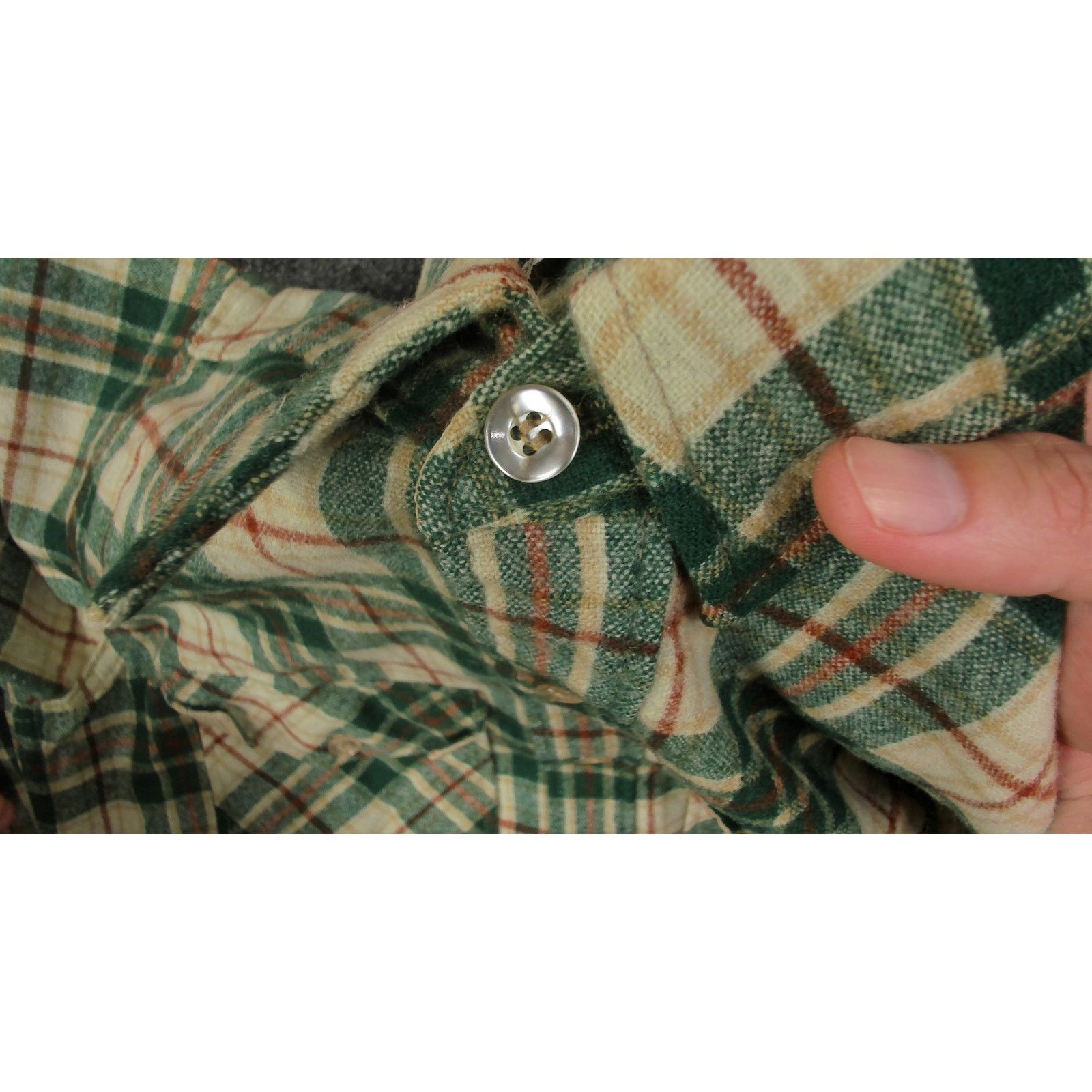 Woolrich Woolen Mills Vintage 70s Woolrich Green Plaid Wool Tunic Flannel Shirt Size L / US 10 / IT 46 - 10 Thumbnail