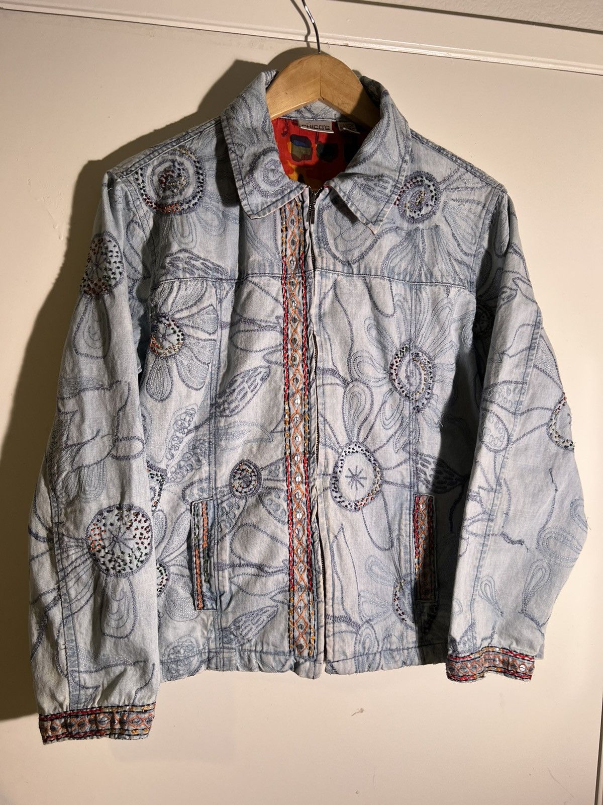 Vintage Y2K 2000’s Vintage Chico’s Floral Denim Retro Indie Jacket Size S / US 4 / IT 40 - 1 Thumbnail