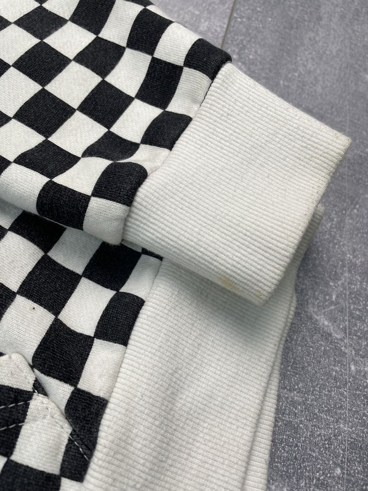 Vintage Childish Checkered Vintage Skate Hoodie Y2K Size US S / EU 44-46 / 1 - 7 Thumbnail