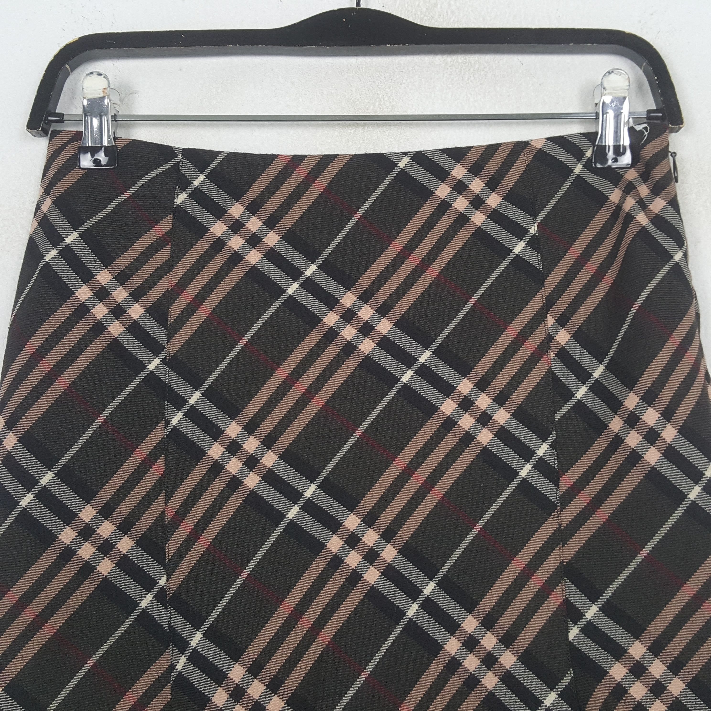 Burberry Burberry Blue Label Fashion Brand Skirts RR28 Size 27" / US 4 / IT 40 - 4 Thumbnail