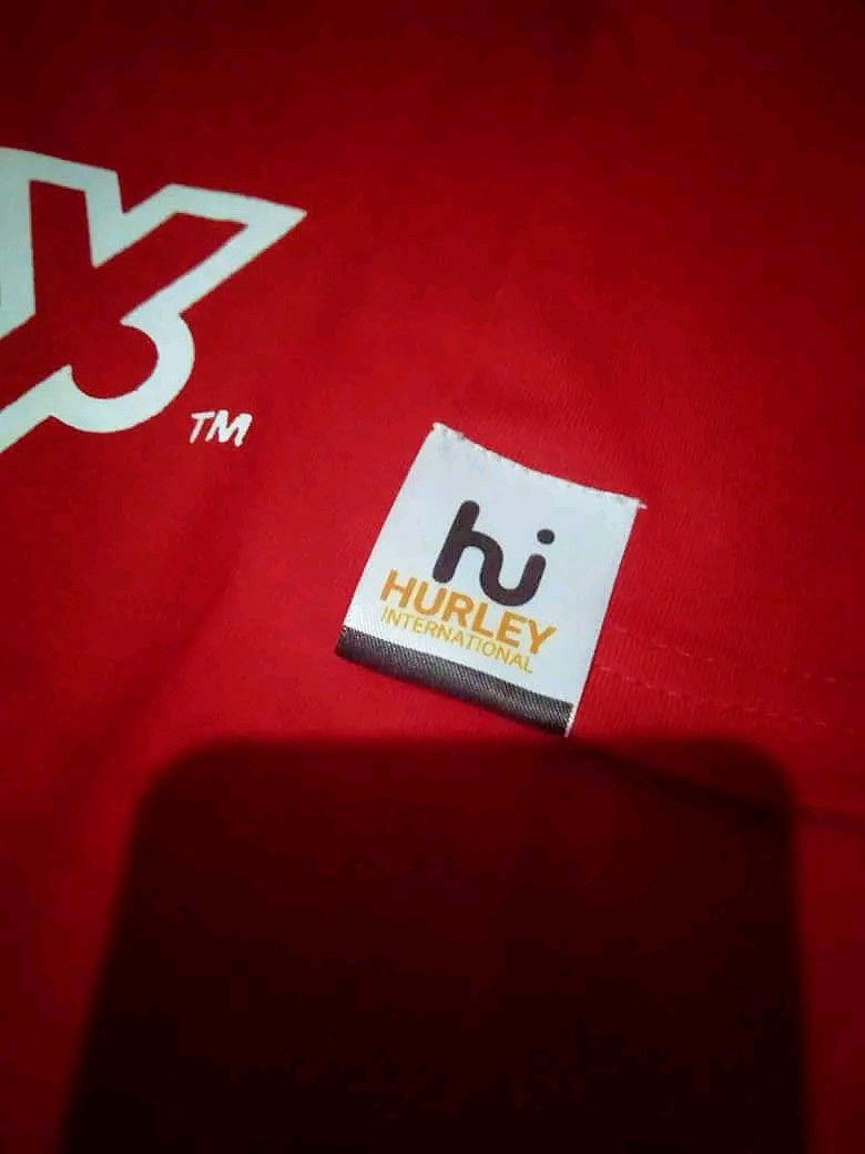 Hurley Hurley spellout logo vintage Size US L / EU 52-54 / 3 - 3 Thumbnail