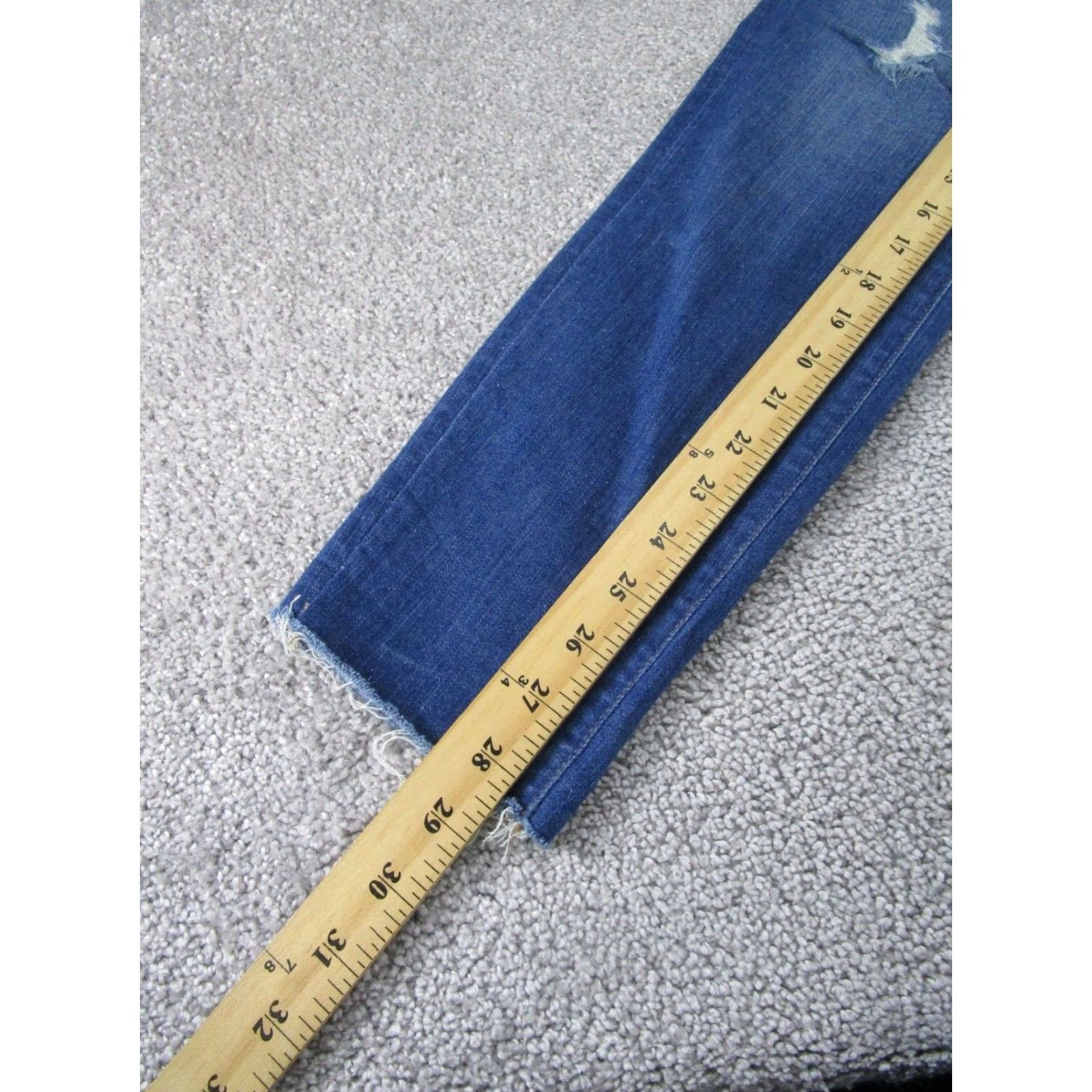 Madewell VINTAGE Madewell Jeans Womens 28 Skinny Mid Rise Dark Wash Denim Raw Hem Blue 2010s Womens Size 28" / US 6 / IT 42 - 4 Thumbnail