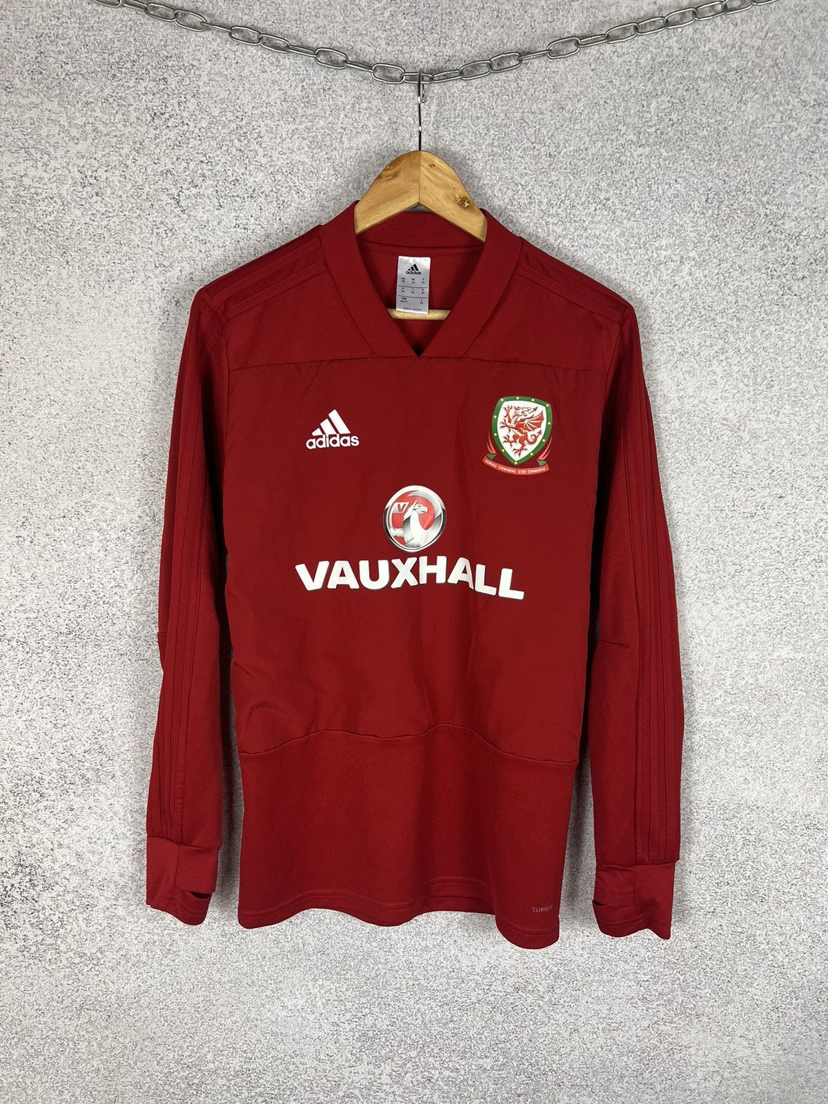 Adidas Adidas Wales Longsleeve Soccer Jersey Footbal Shirt Size US S / EU 44-46 / 1 - 1 Thumbnail