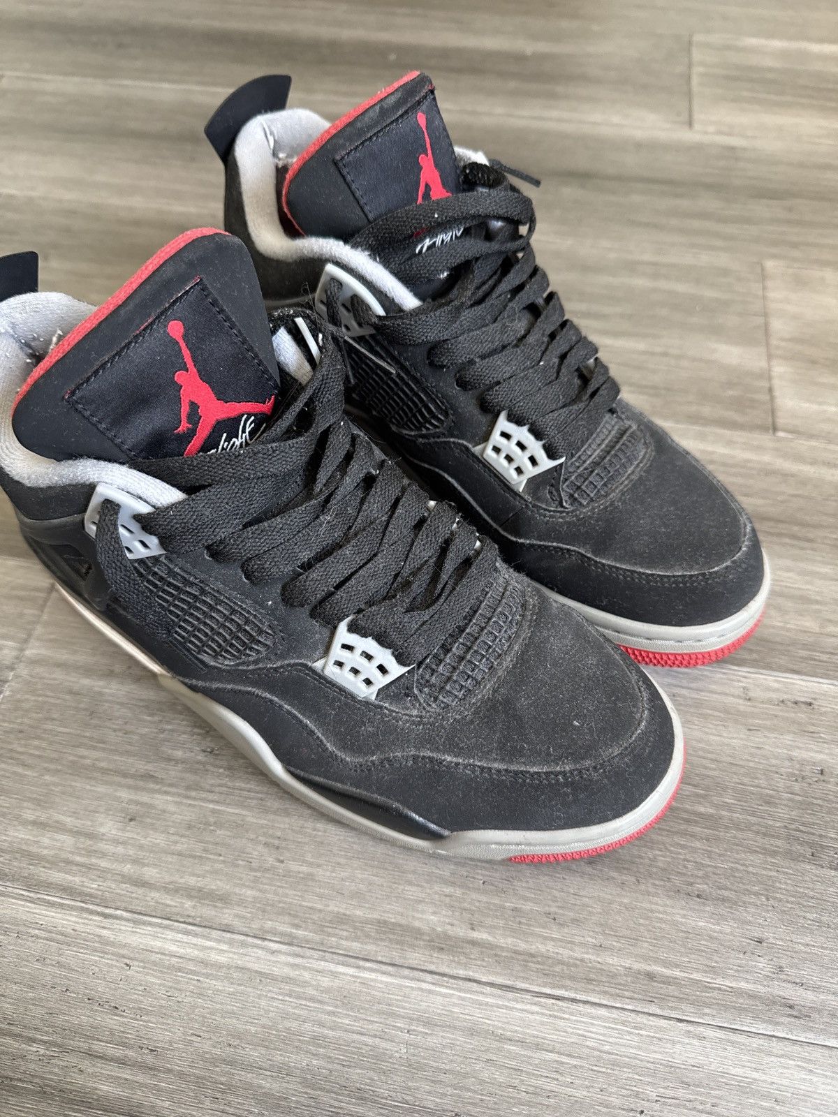 Jordan Brand Jordan 4 bred Size US 8 / EU 41 - 1 Thumbnail