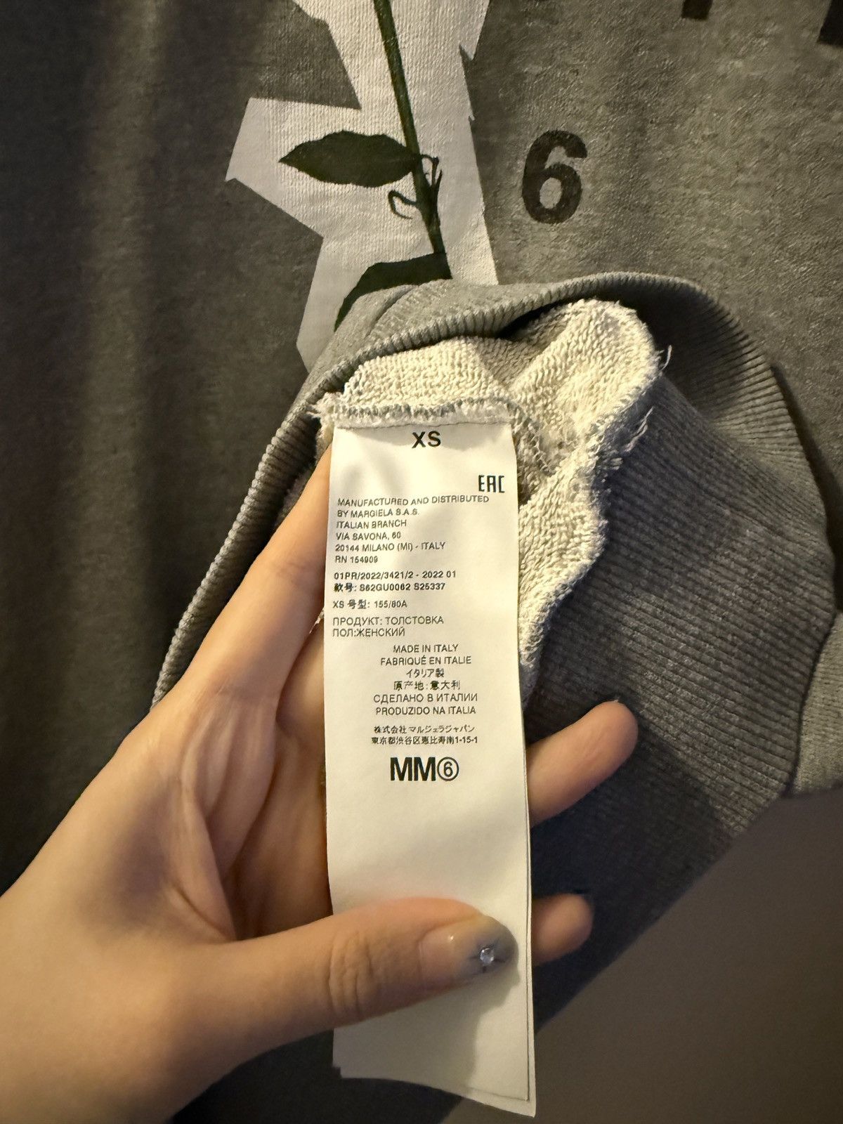 MM6 MM6 MAISON MARGIELA Sweatshirt With Rose Print Size XS / US 0-2 / IT 36-38 - 3 Thumbnail