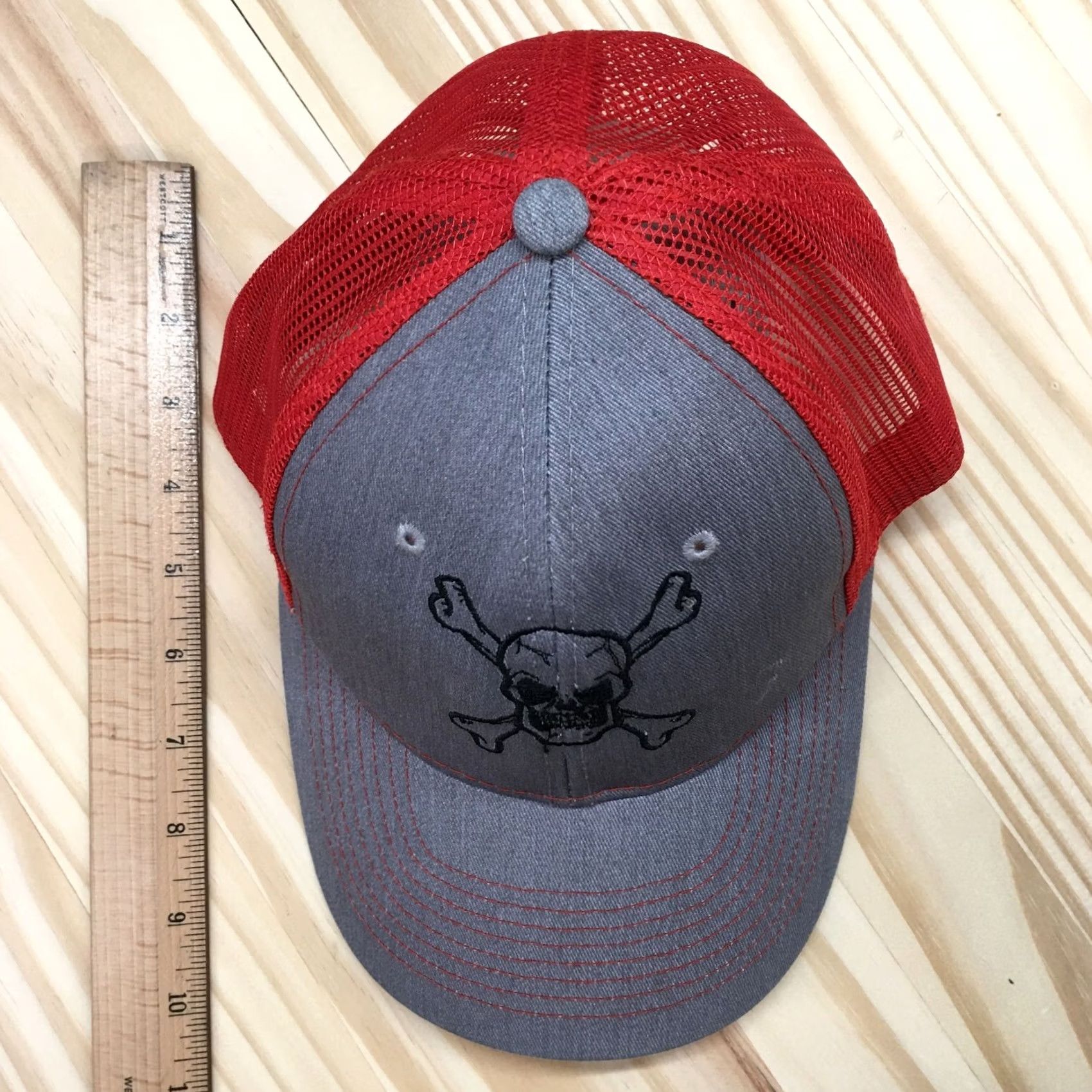 Logo 7 Sweet Caps Skull Trucker Hat Mens One Size Adjustable Gray Red Embroidered Logo Size ONE SIZE - 5 Thumbnail
