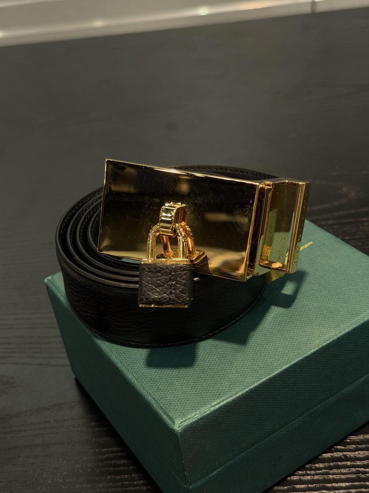 Burberry Burberry TB Lock Buckle Black Men's Dress Belt Size 42 Rare Size ONE SIZE - 2 Thumbnail