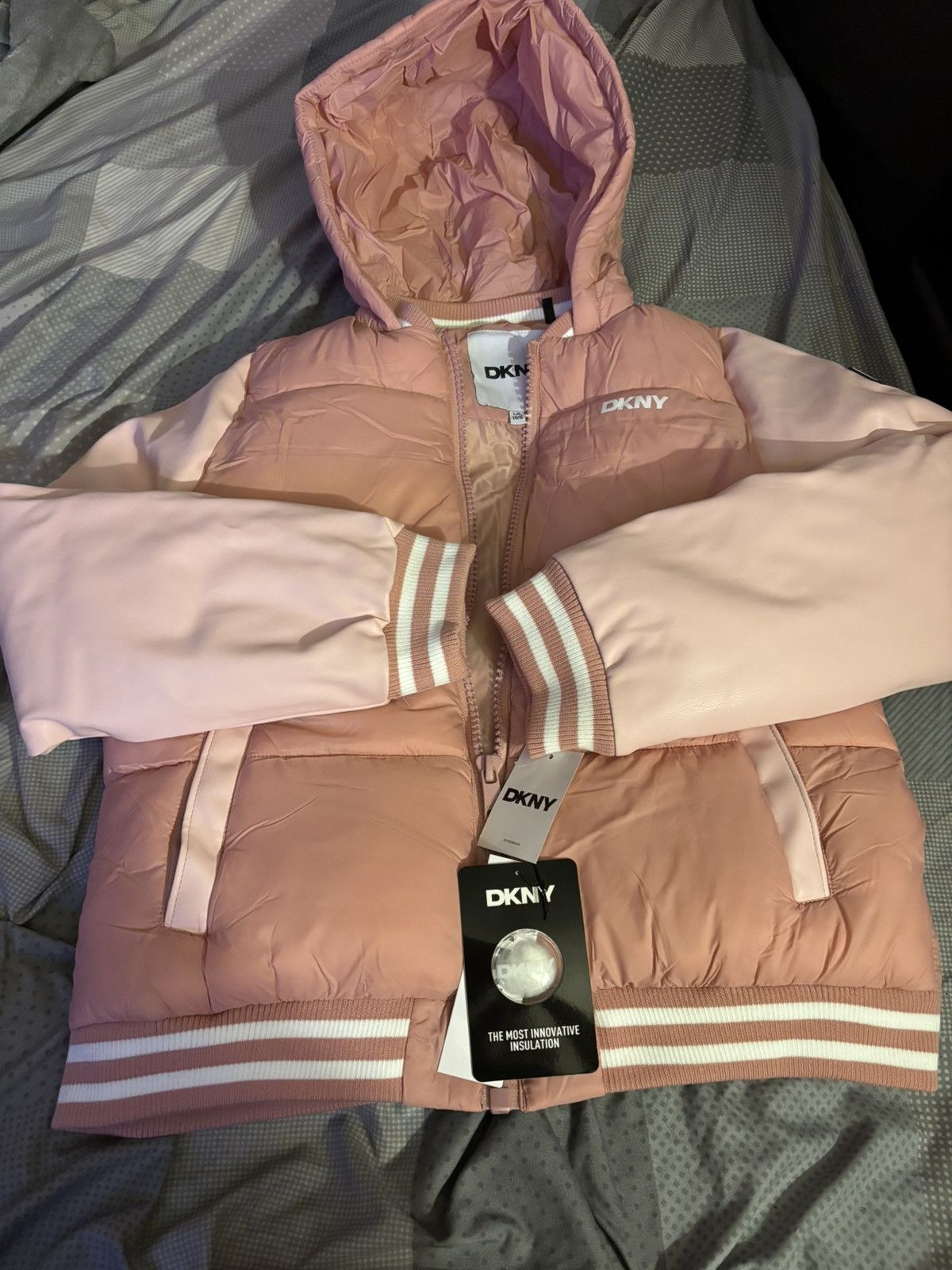 DKNY DKNY Kids Puffer Jacket with Hood Size XXS / US 00 / IT 34 - 3 Thumbnail