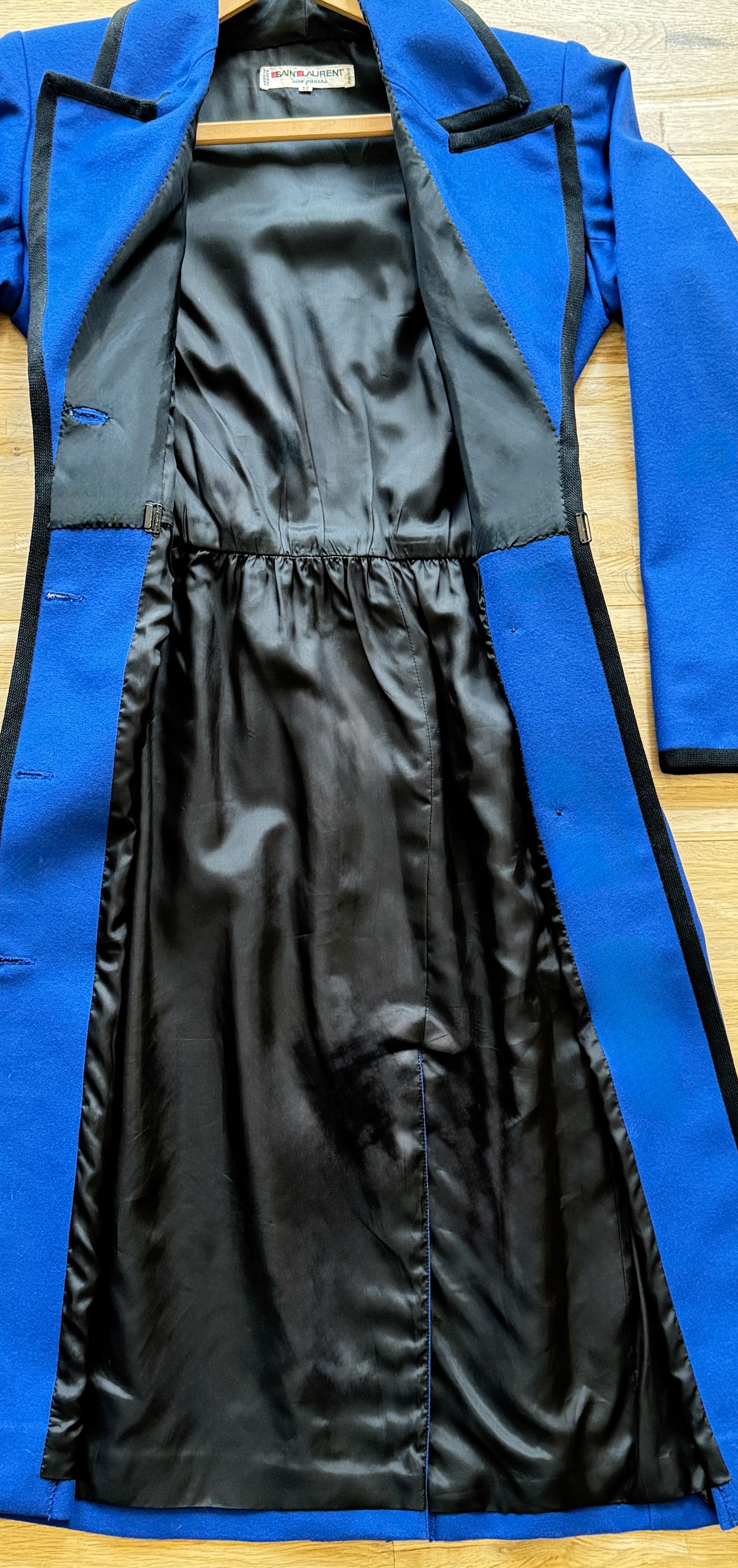 Yves Saint Laurent Rare Vintage 1980 Yves Saint Laurent Cobalt Blue Coat Dress Size XS / US 0-2 / IT 36-38 - 5 Thumbnail